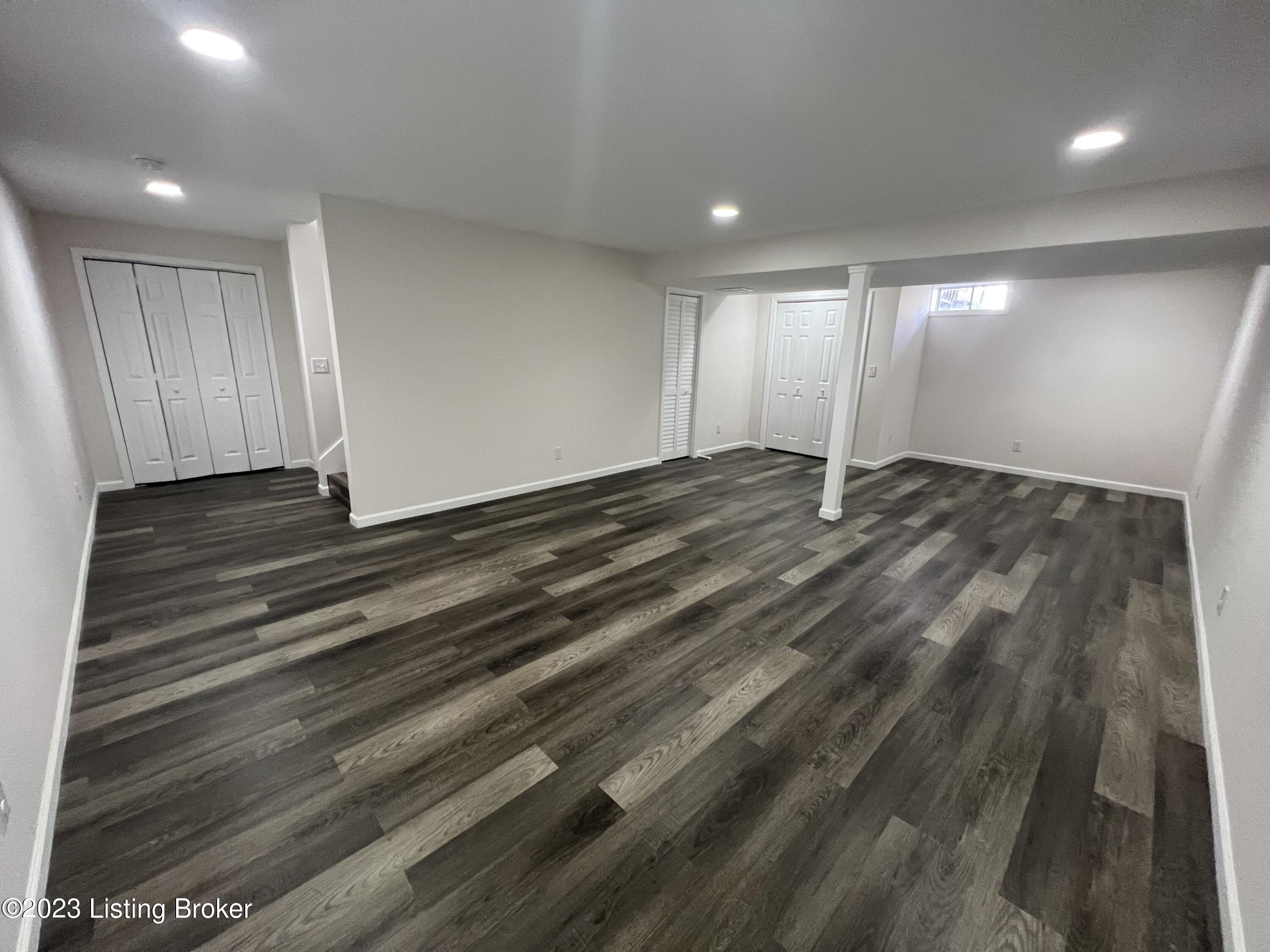 10307 Cooperwood Ct