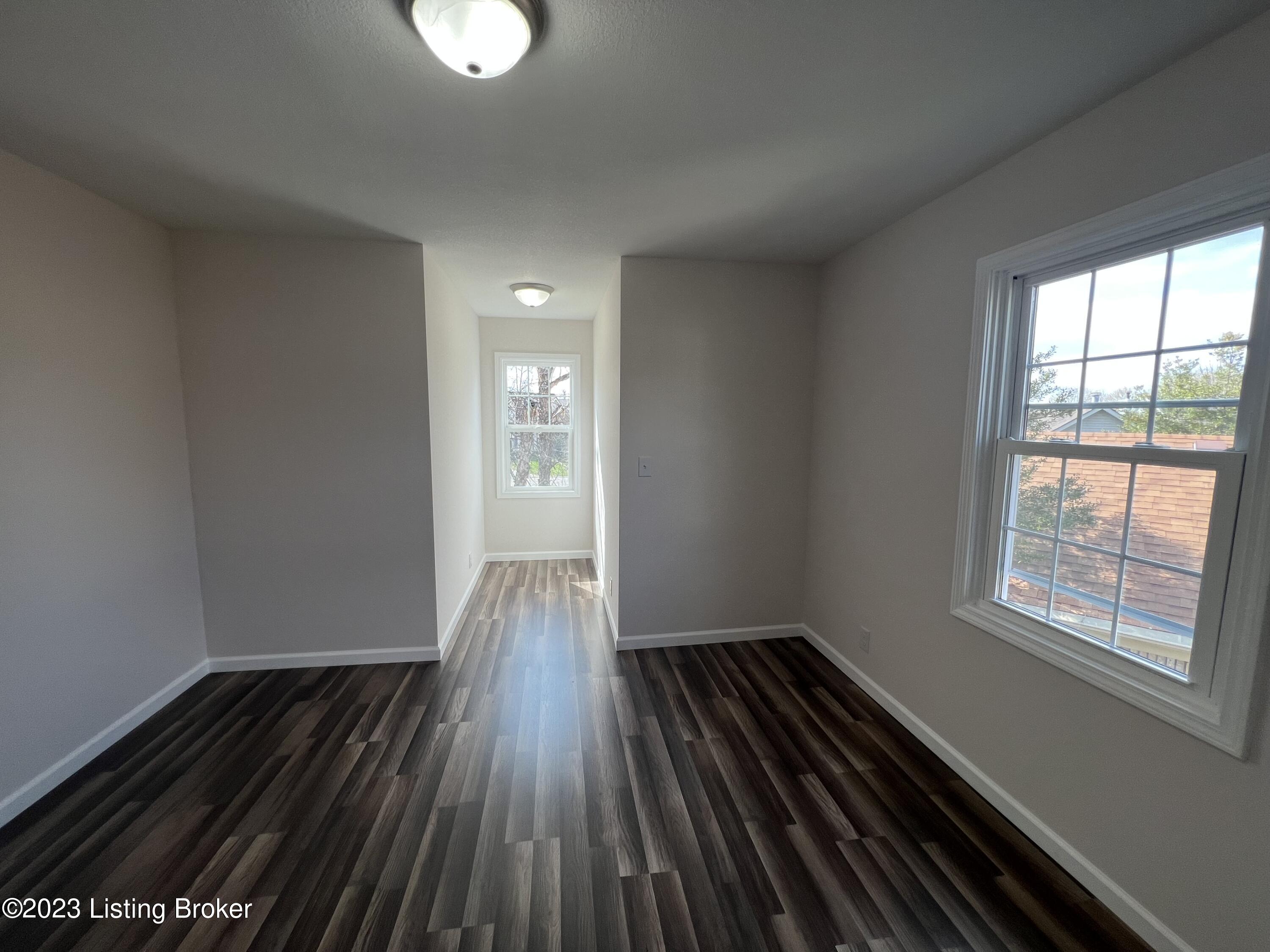10307 Cooperwood Ct