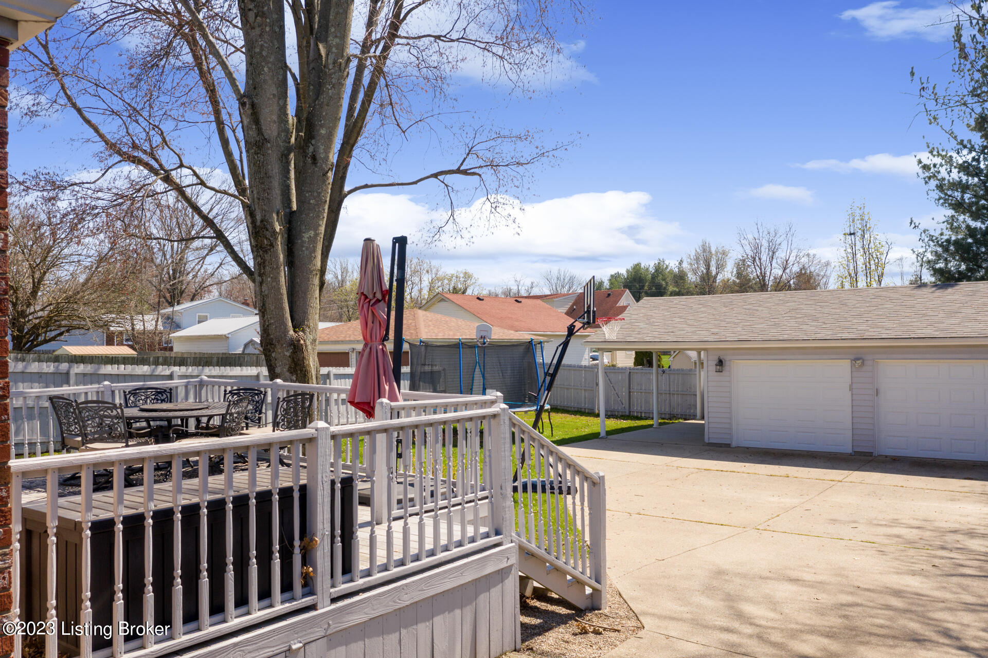 9204 Lethborough Dr
