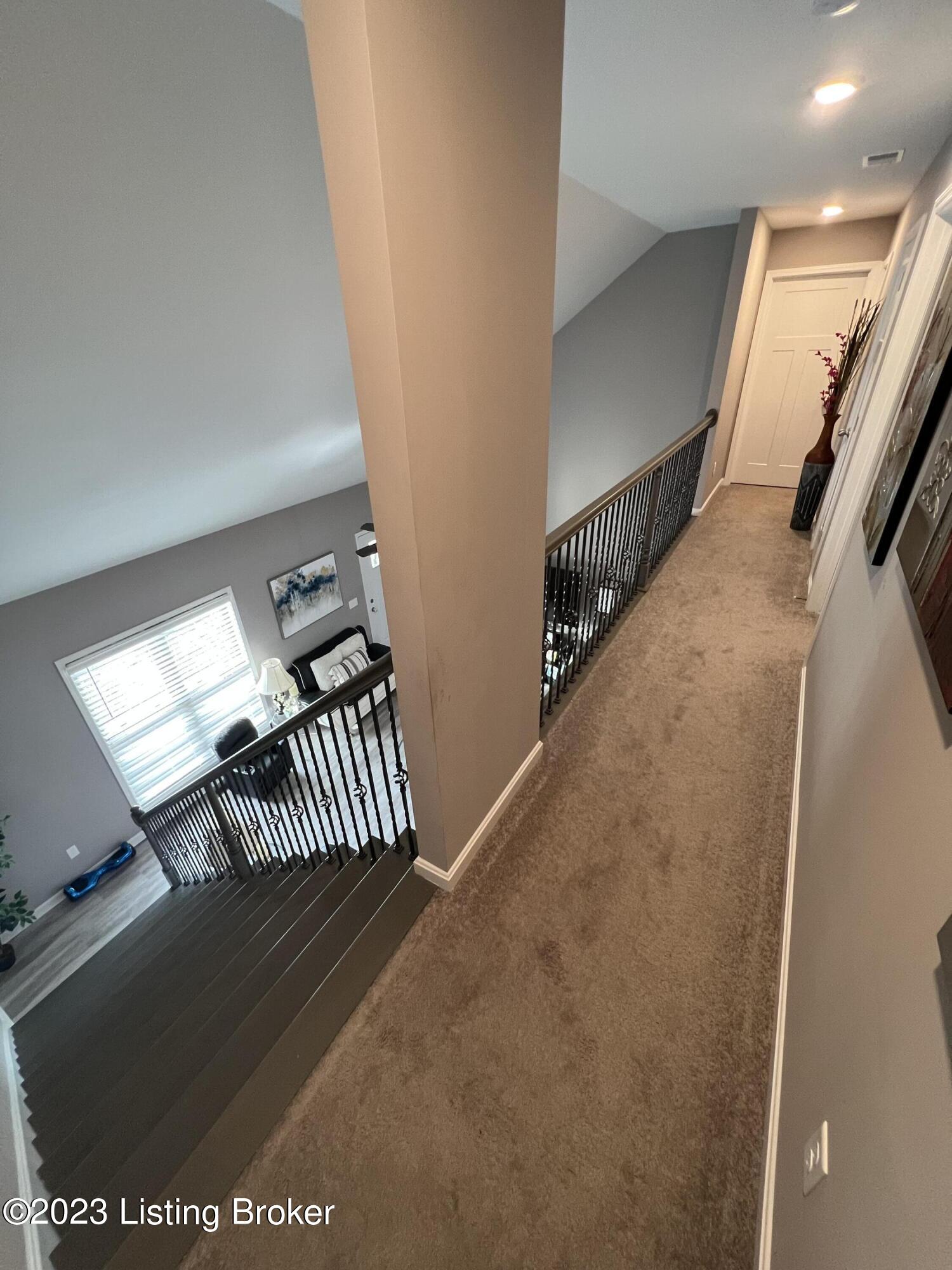 1415 Parkridge Pkwy