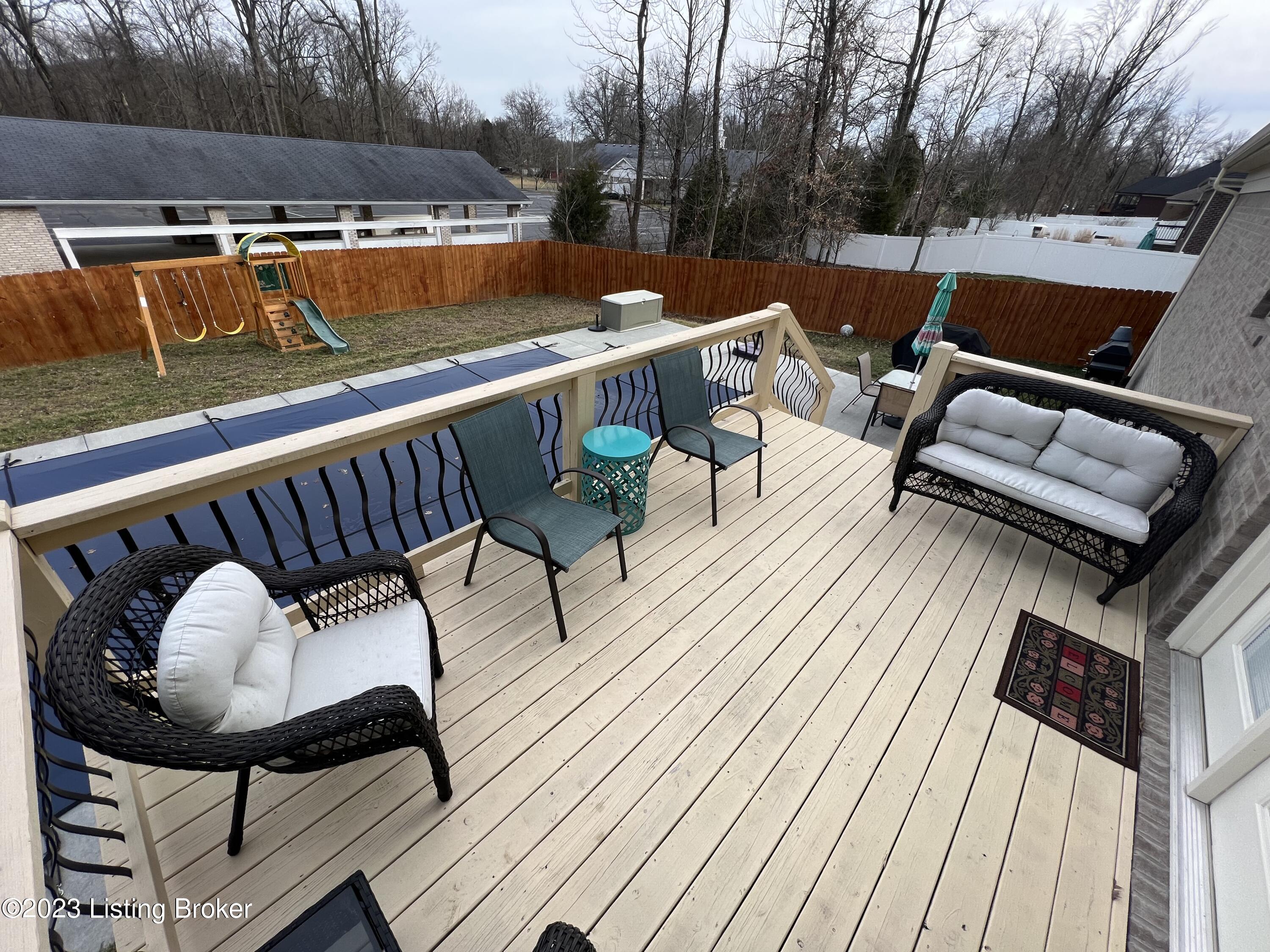 1415 Parkridge Pkwy