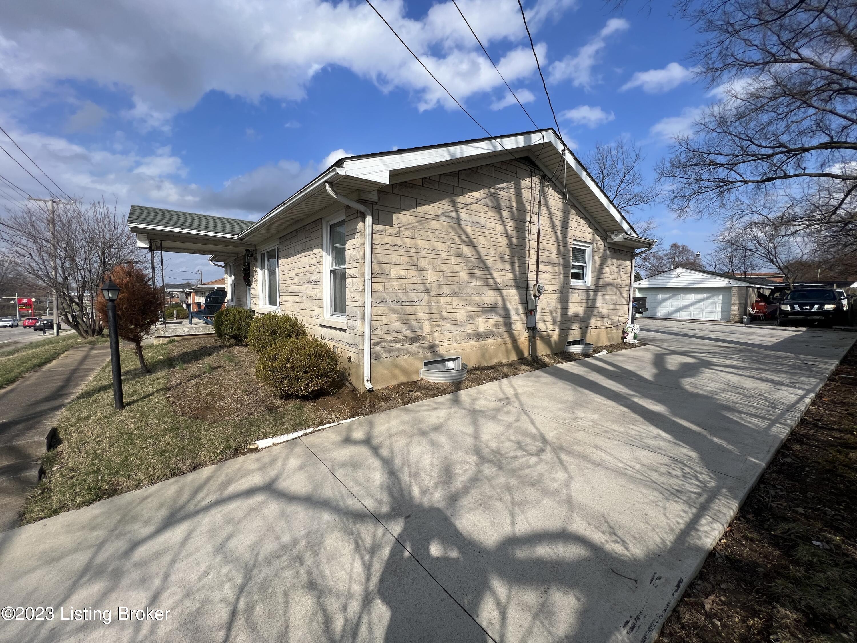 7015 Shepherdsville Rd