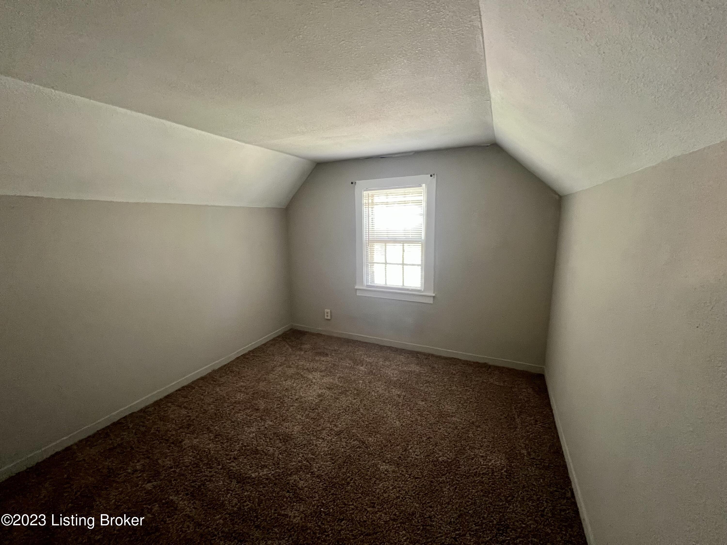 3310 Farnsley Rd