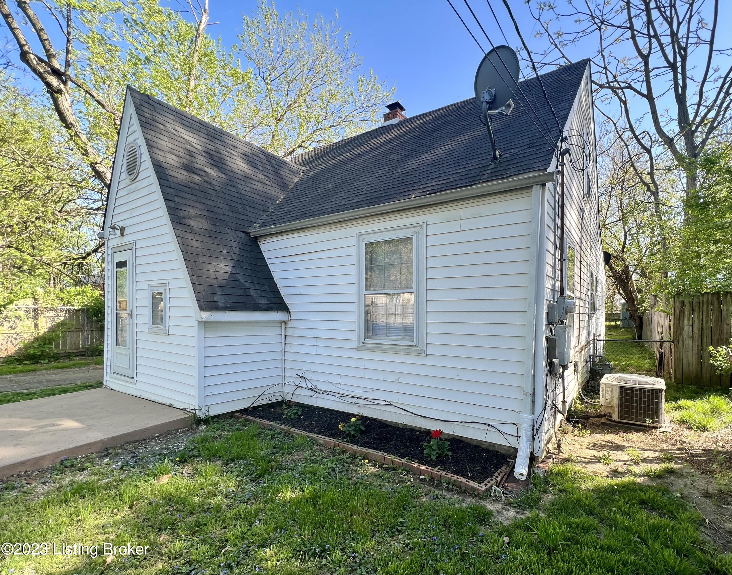 3310 Farnsley Rd