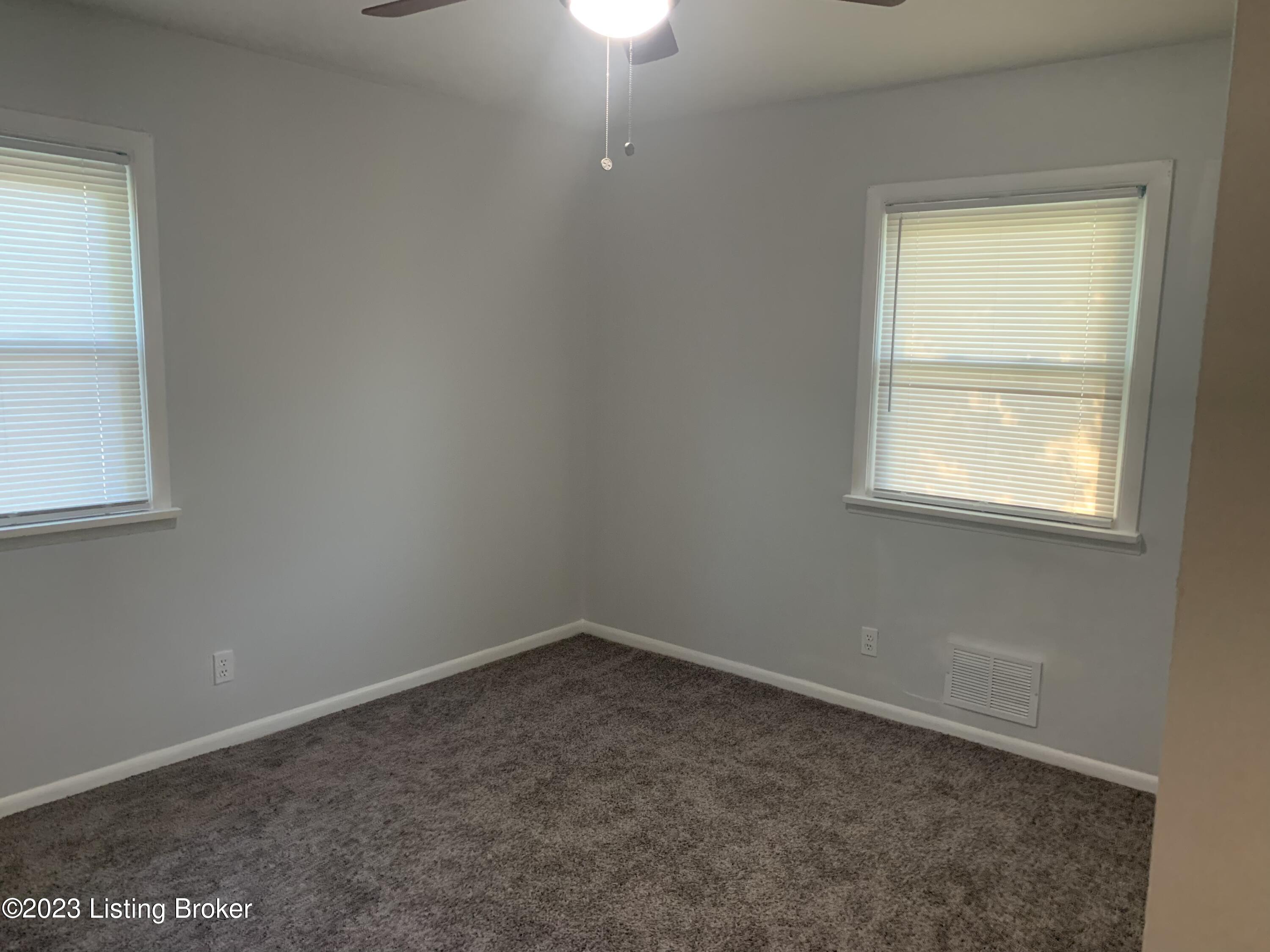 9713 Polaris Dr