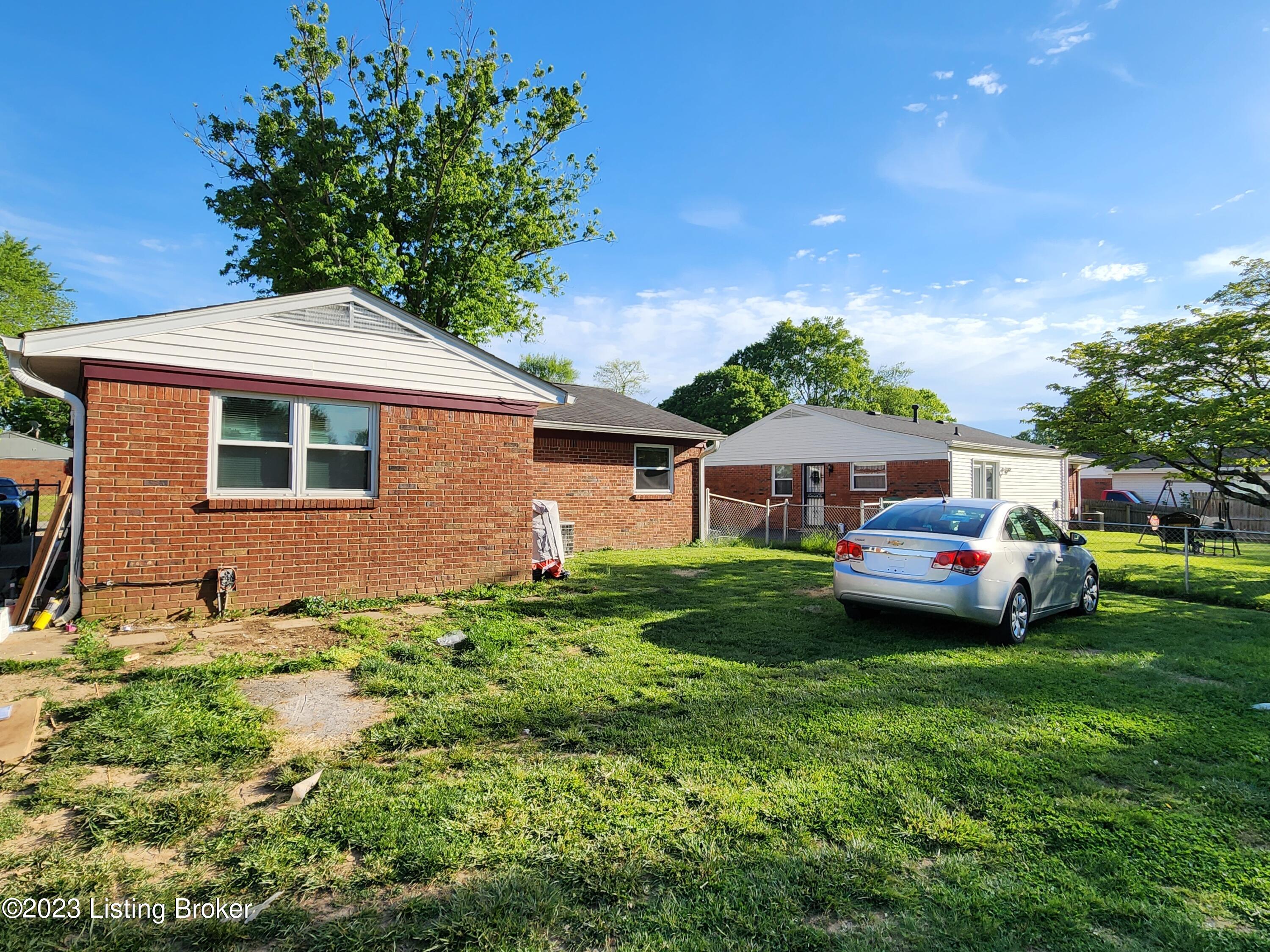 280 E Blue Jay Rd