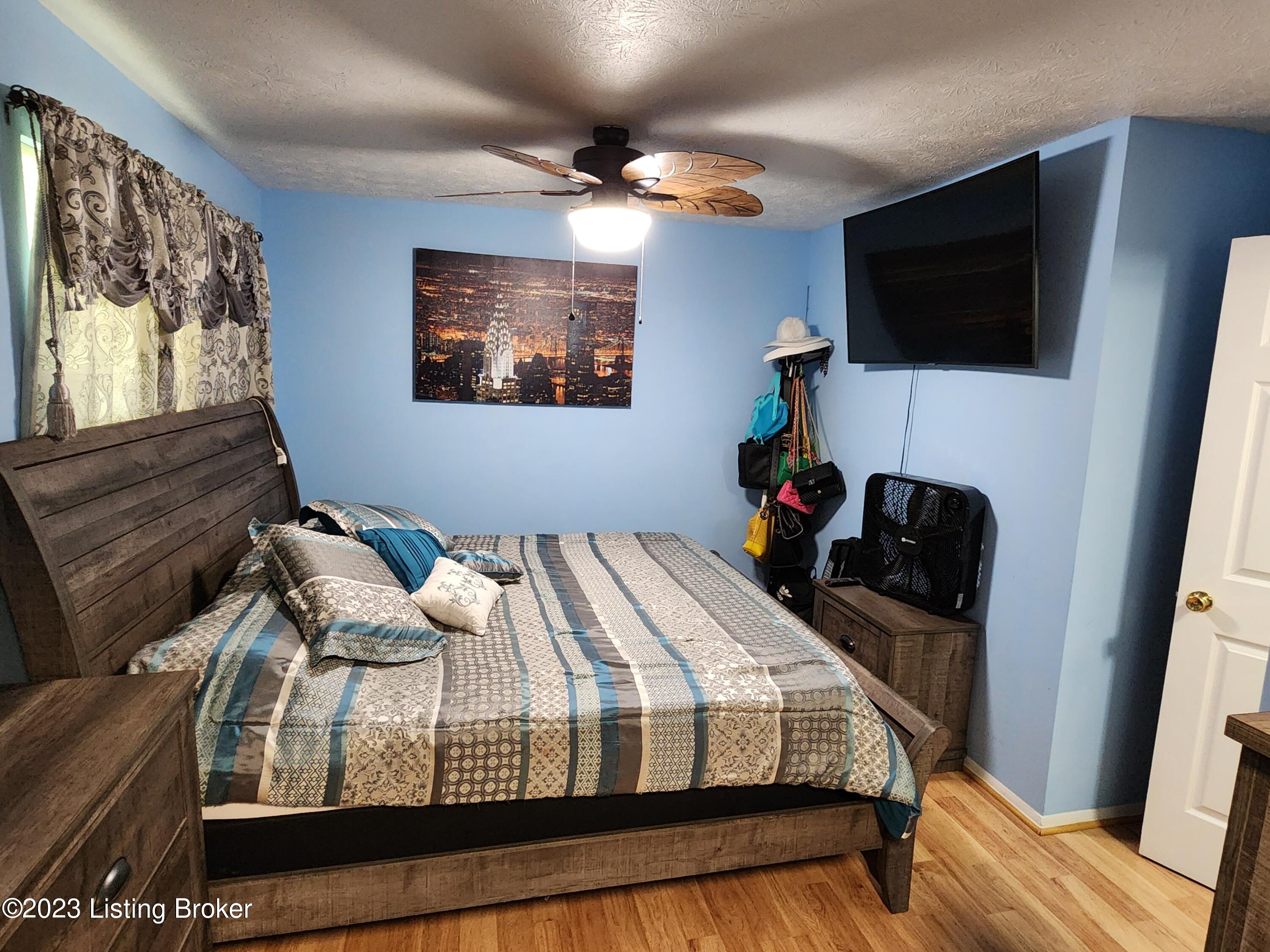280 E Blue Jay Rd