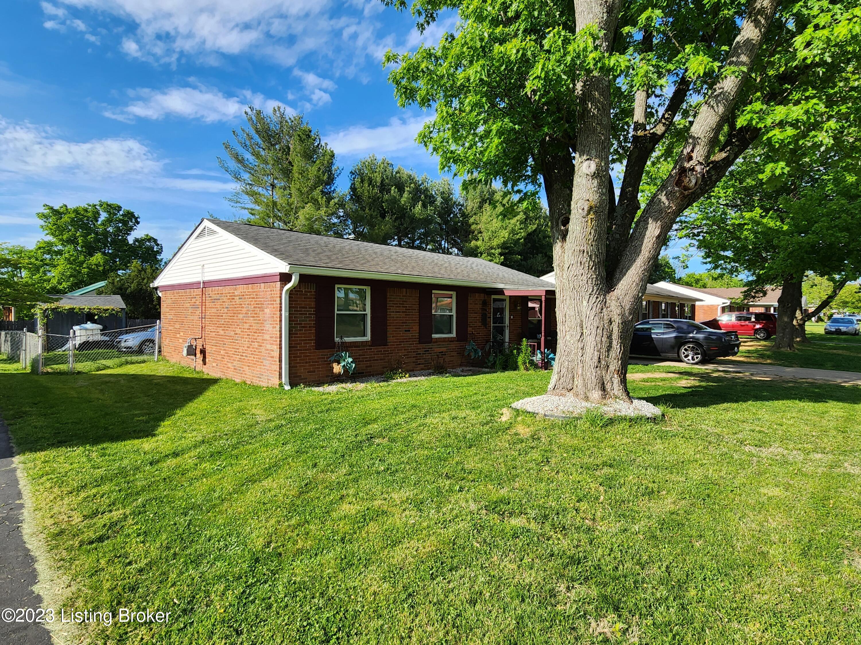 280 E Blue Jay Rd