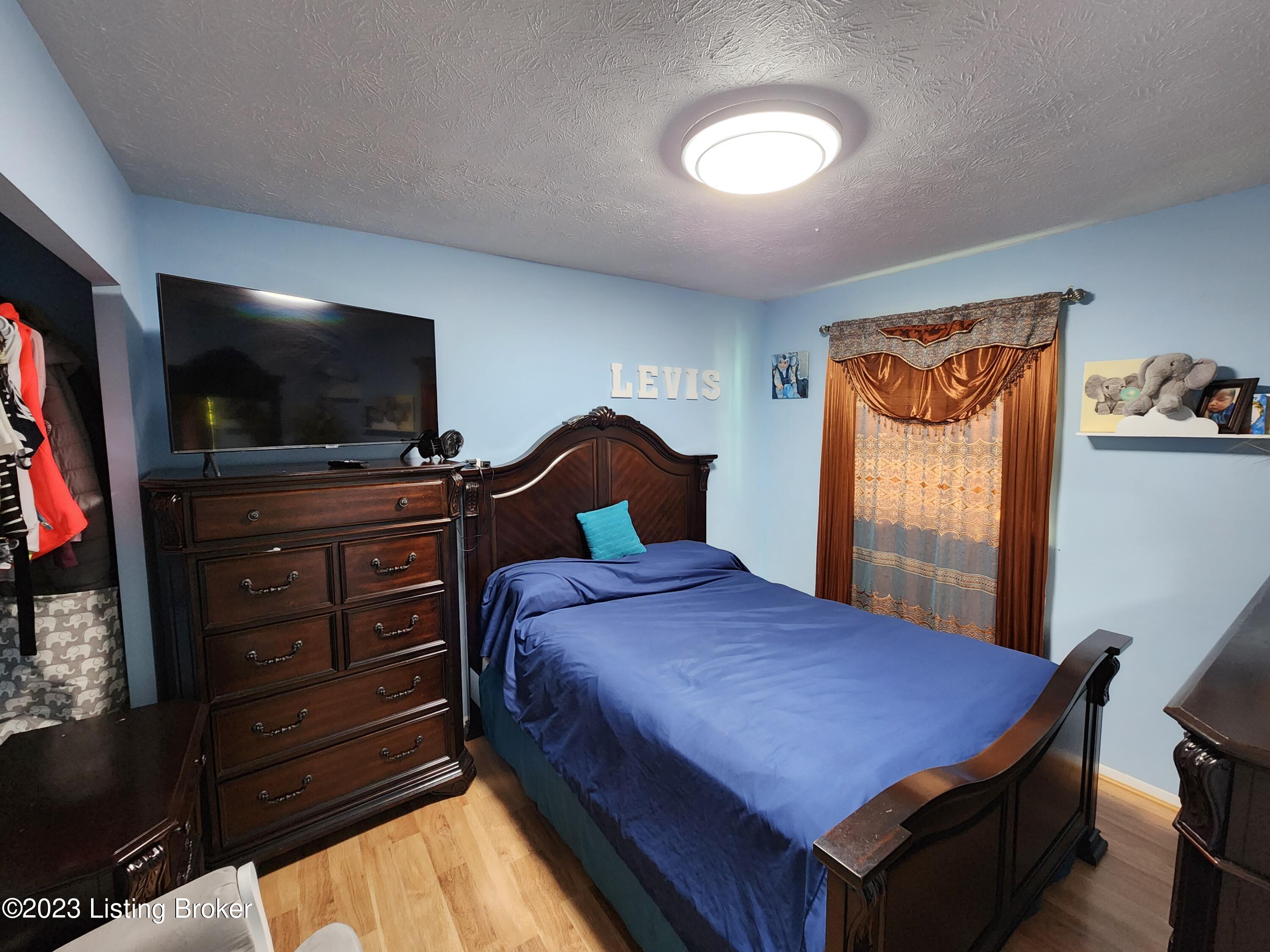 280 E Blue Jay Rd