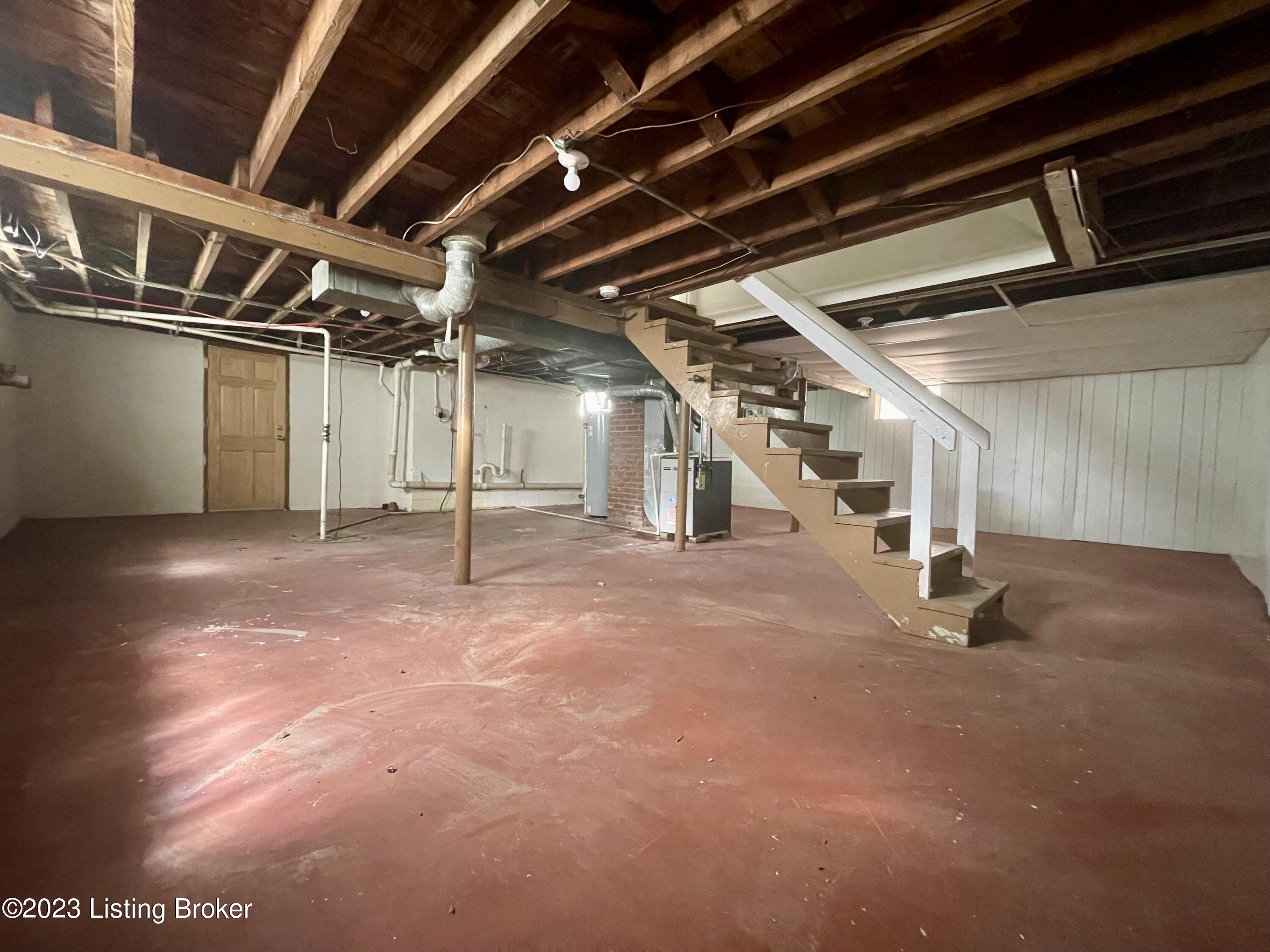 3514 Algonquin Pkwy