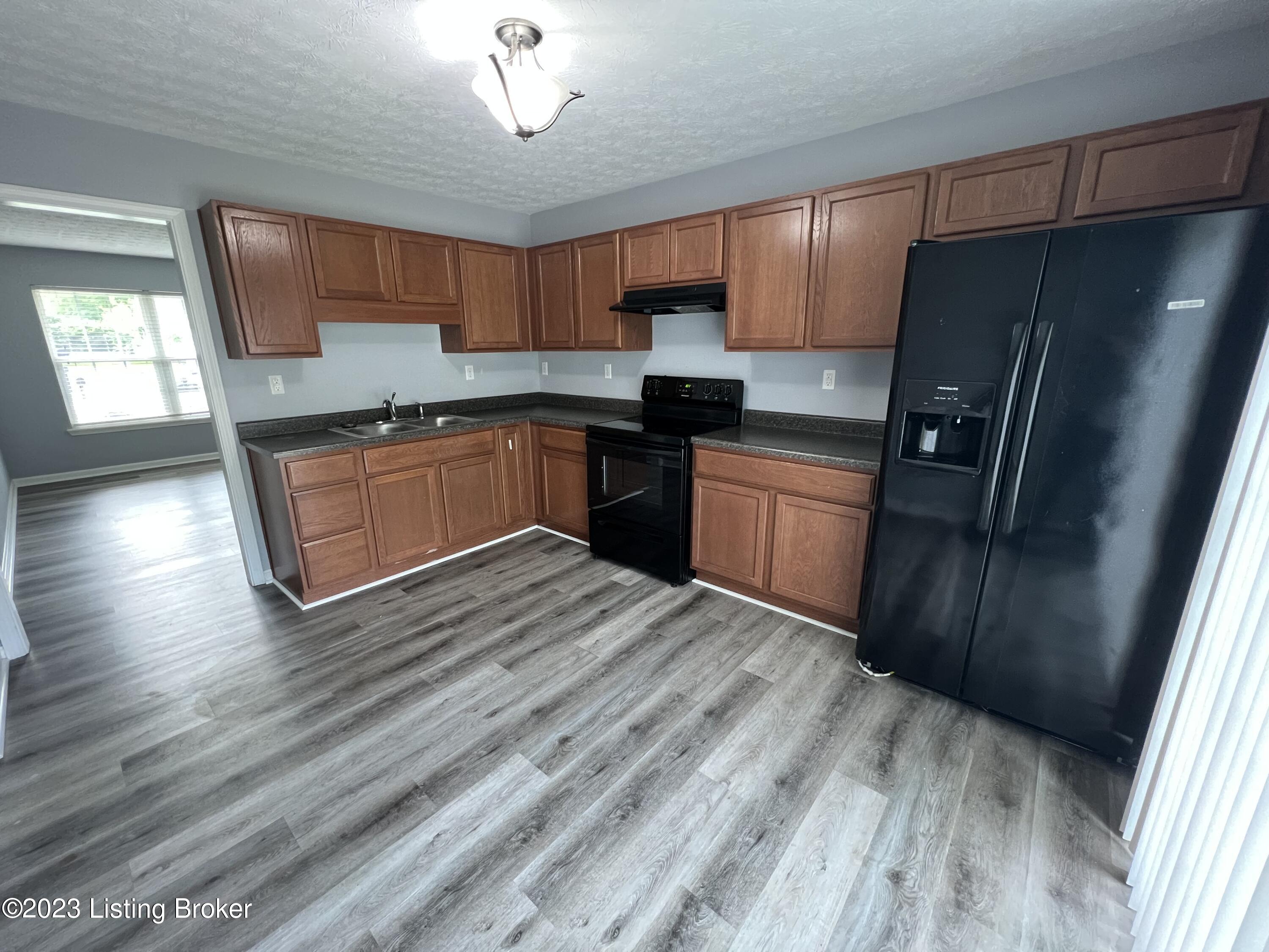 9500 Brady John Ct