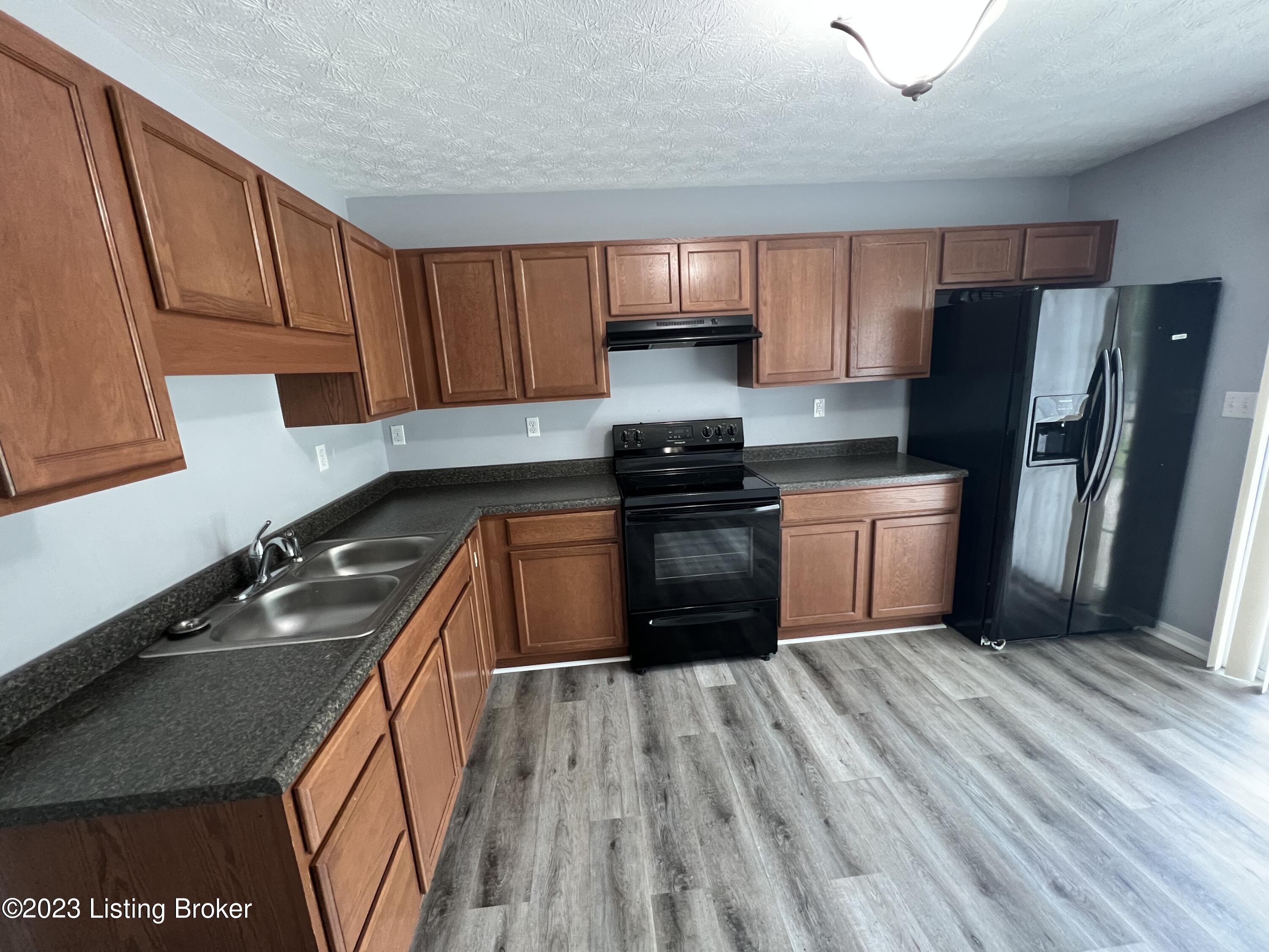 9500 Brady John Ct