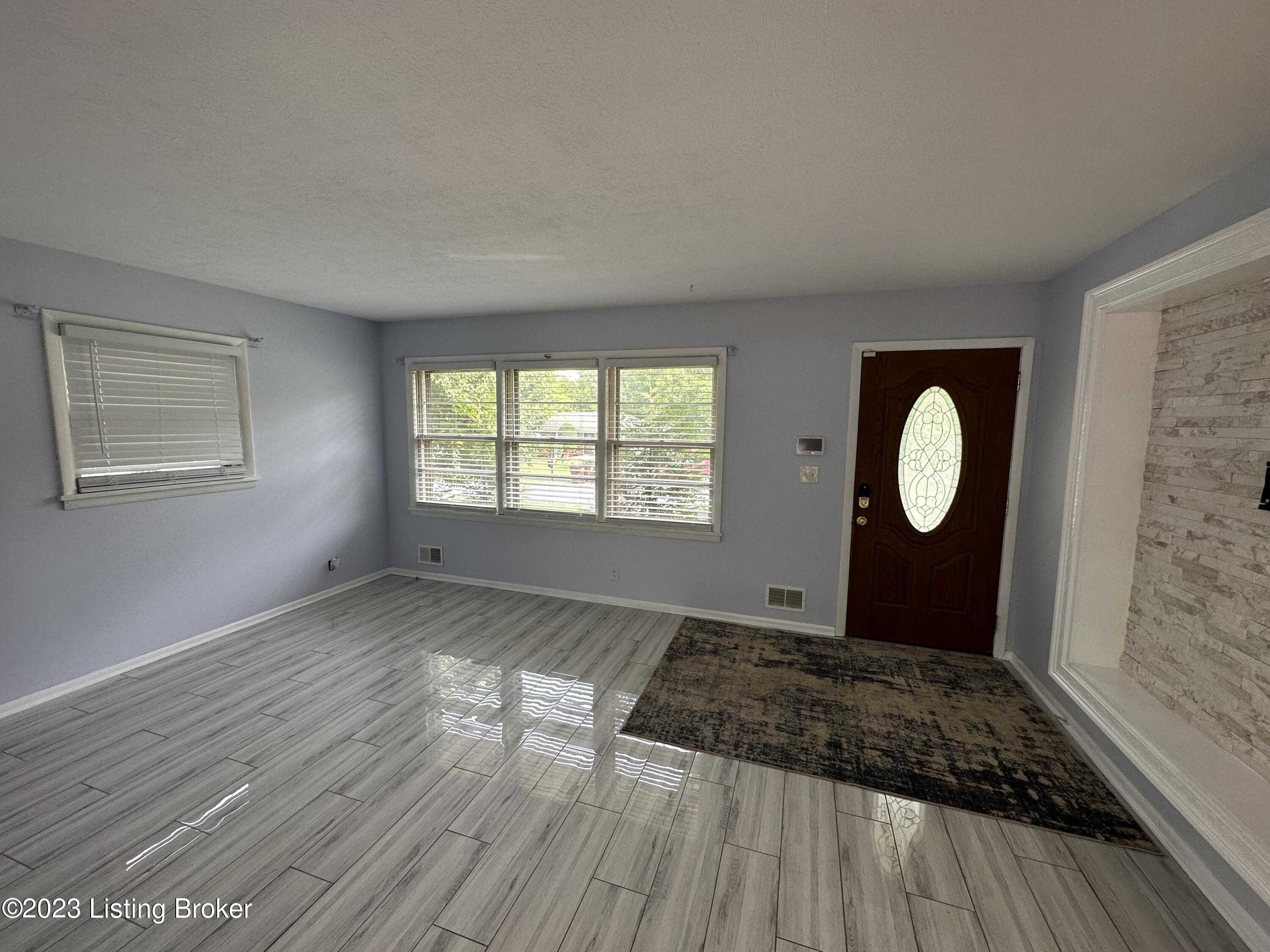 5918 Bluestone Rd