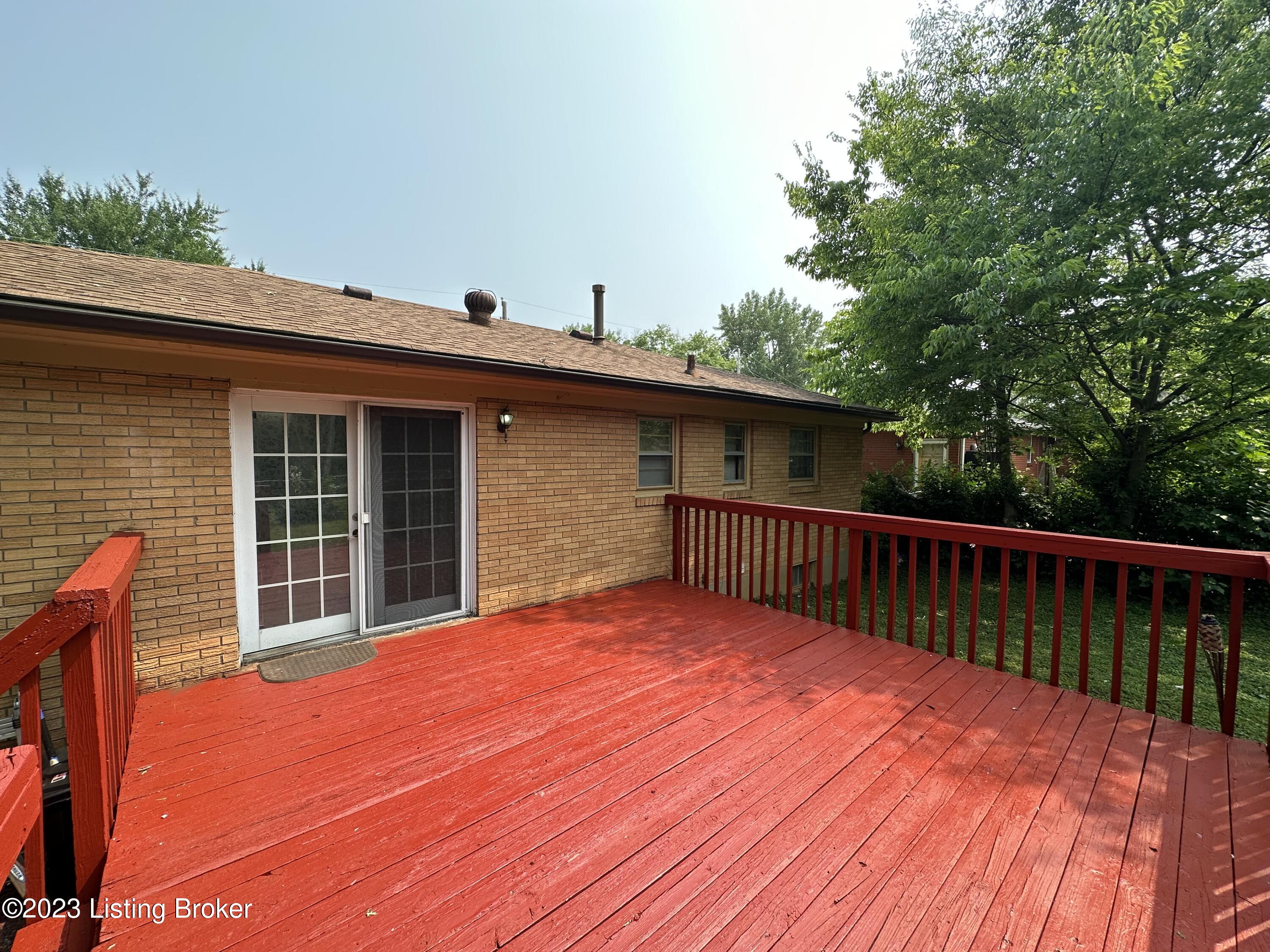 5918 Bluestone Rd
