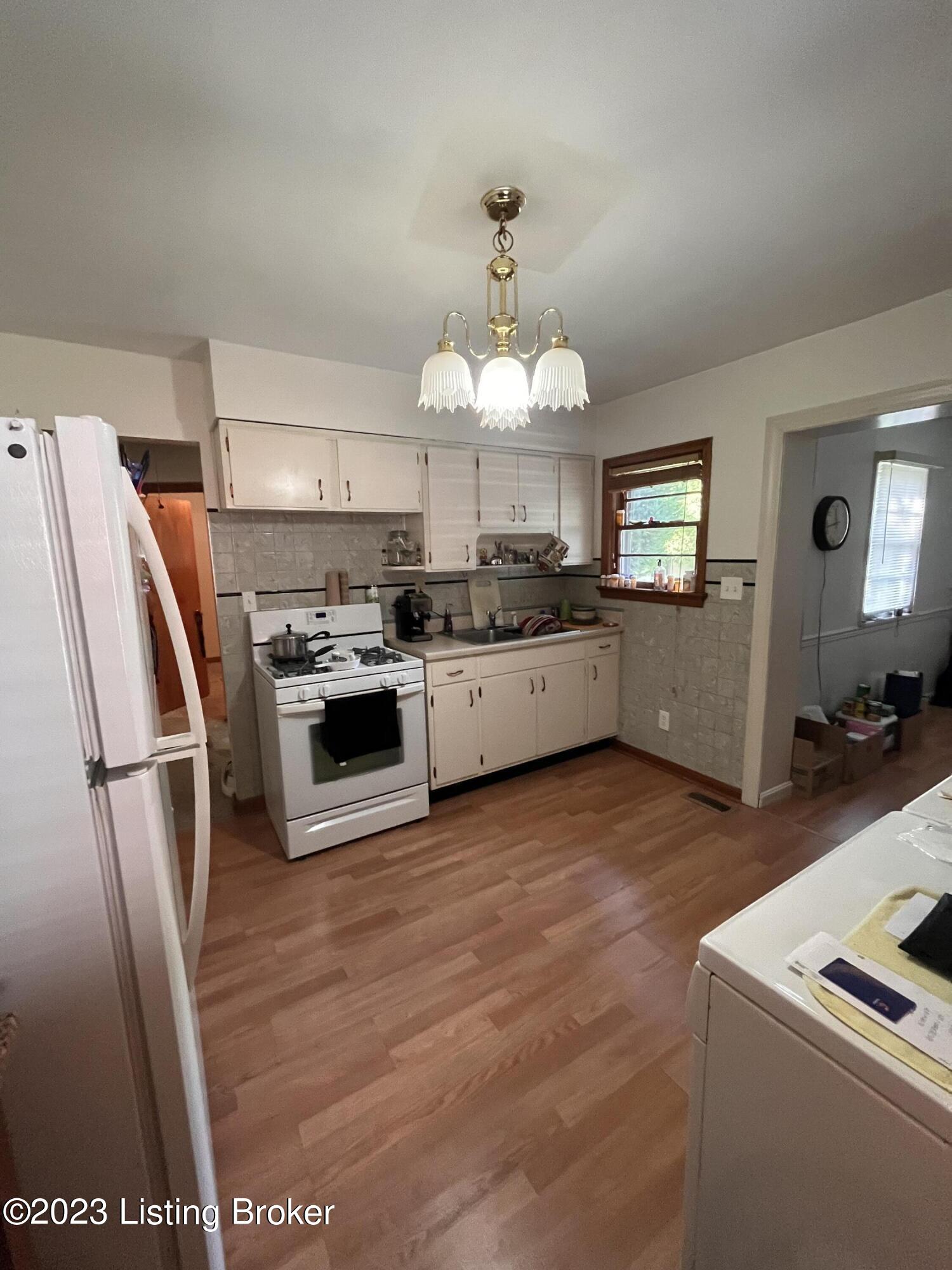 3207 Wilkie Rd