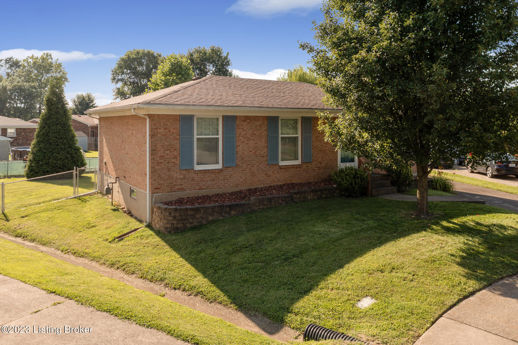 4900 W Batalina Ct