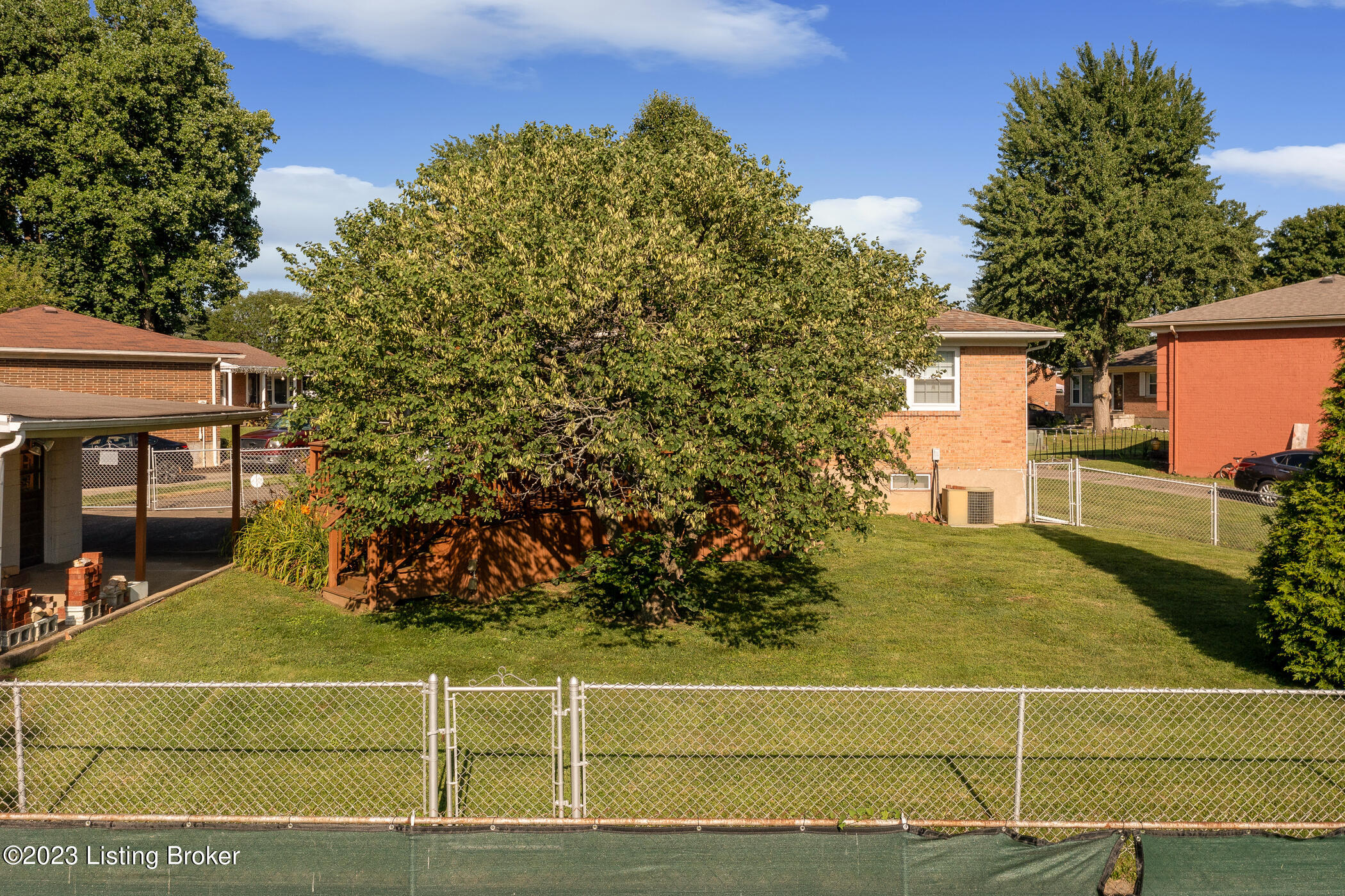 4900 W Batalina Ct