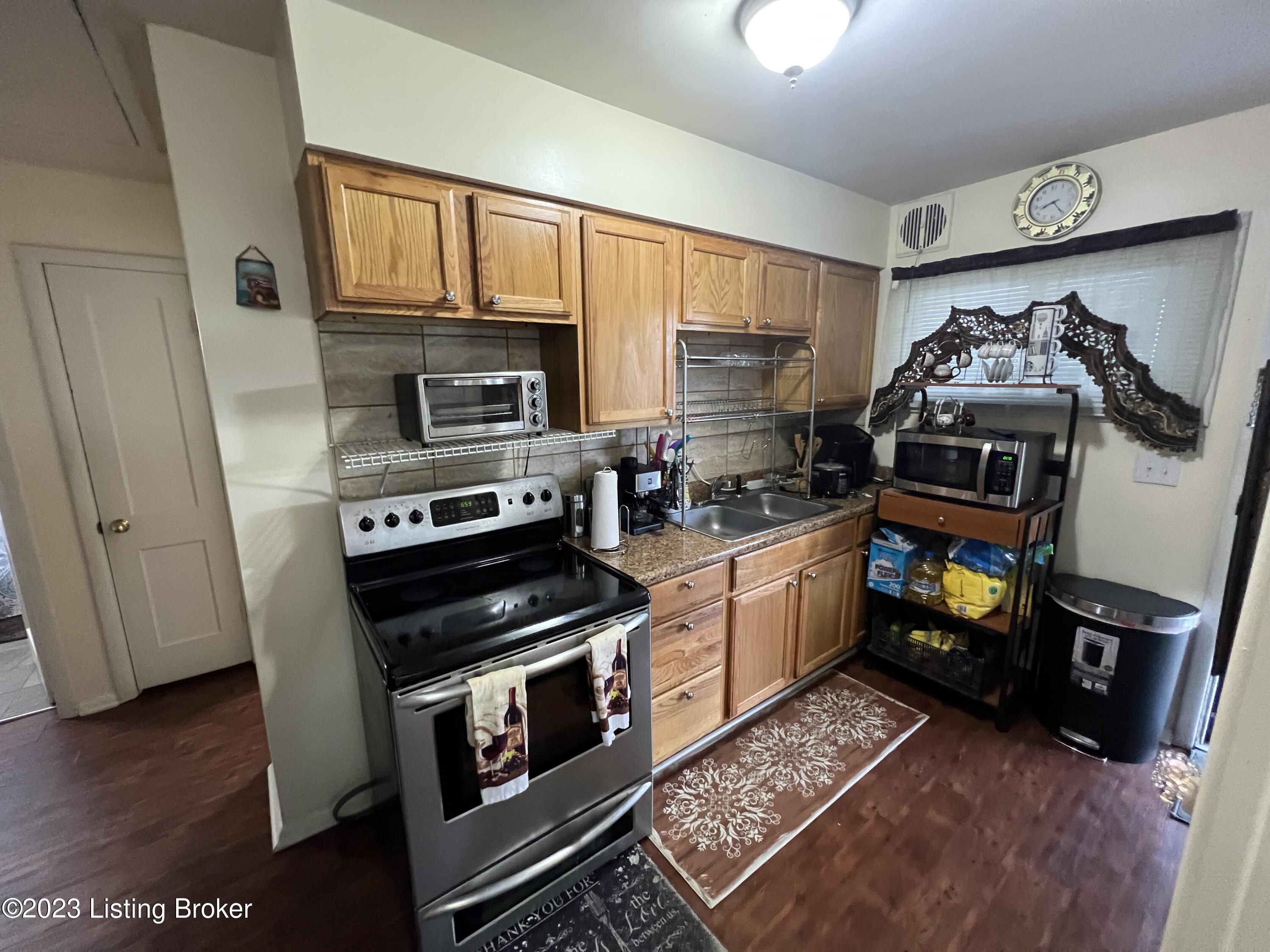 1236 Pigeon Pass Rd