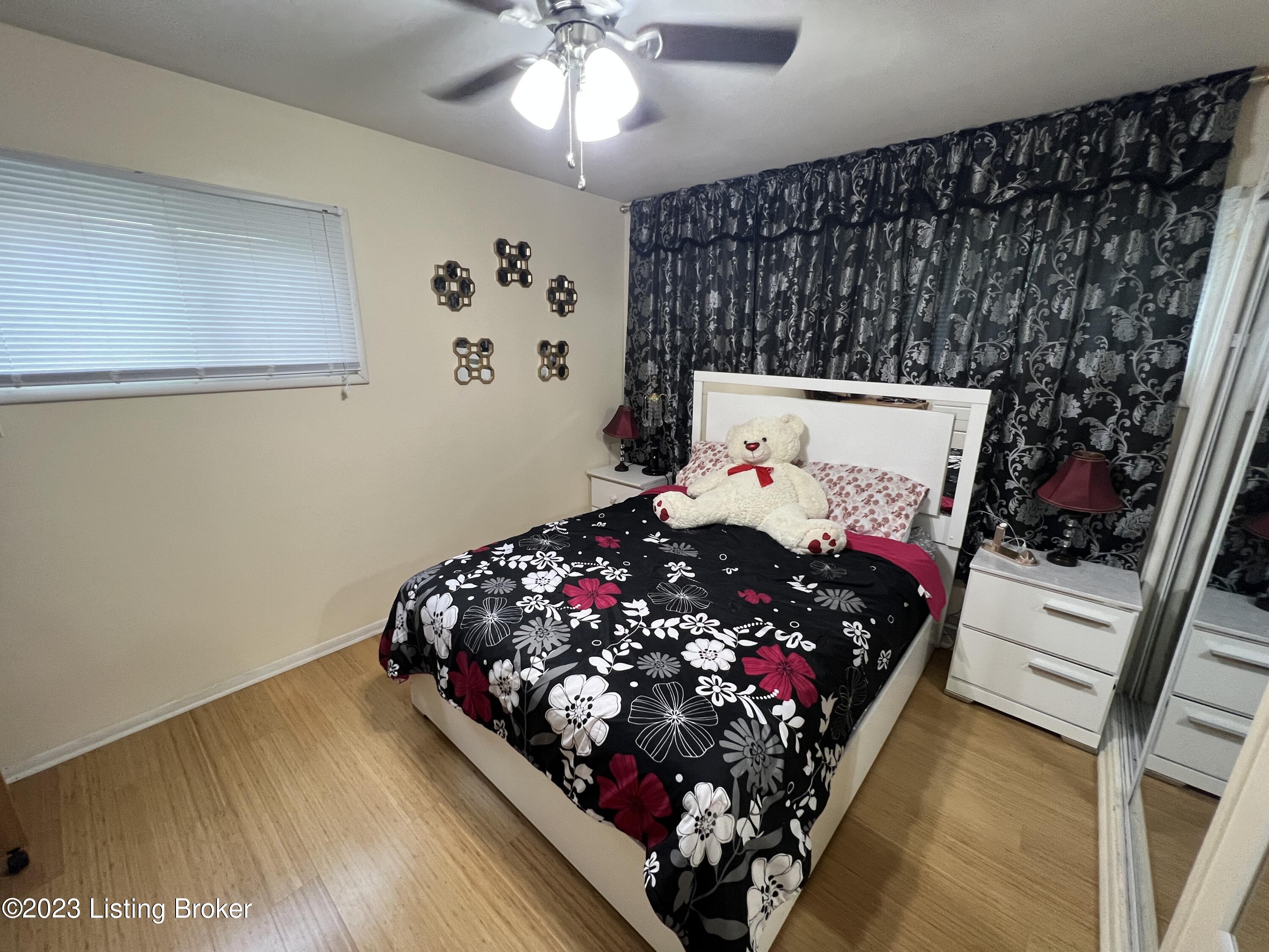 1236 Pigeon Pass Rd