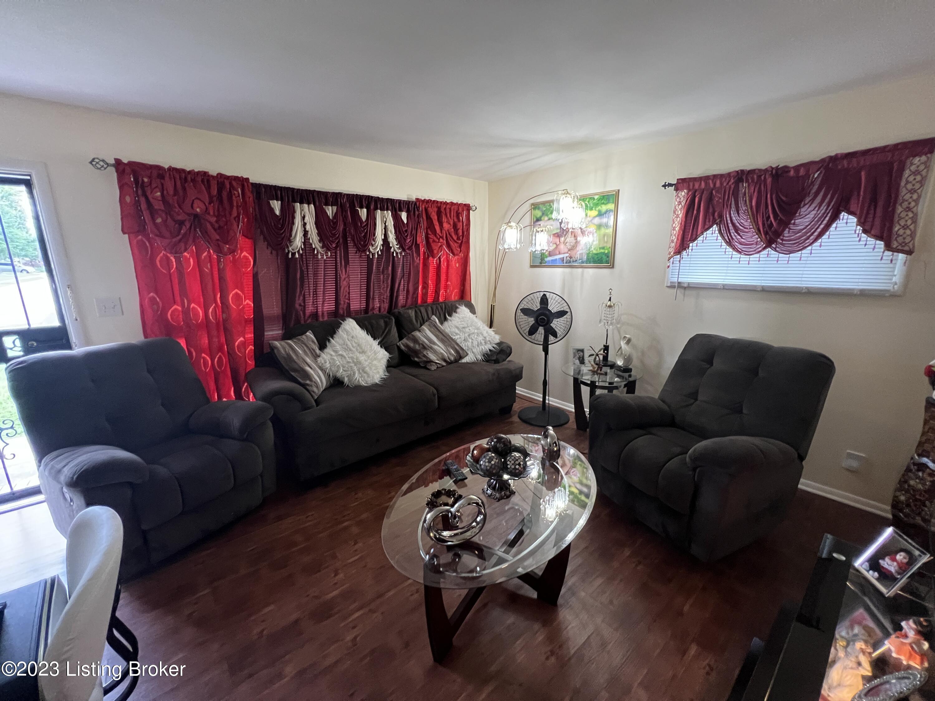 1236 Pigeon Pass Rd