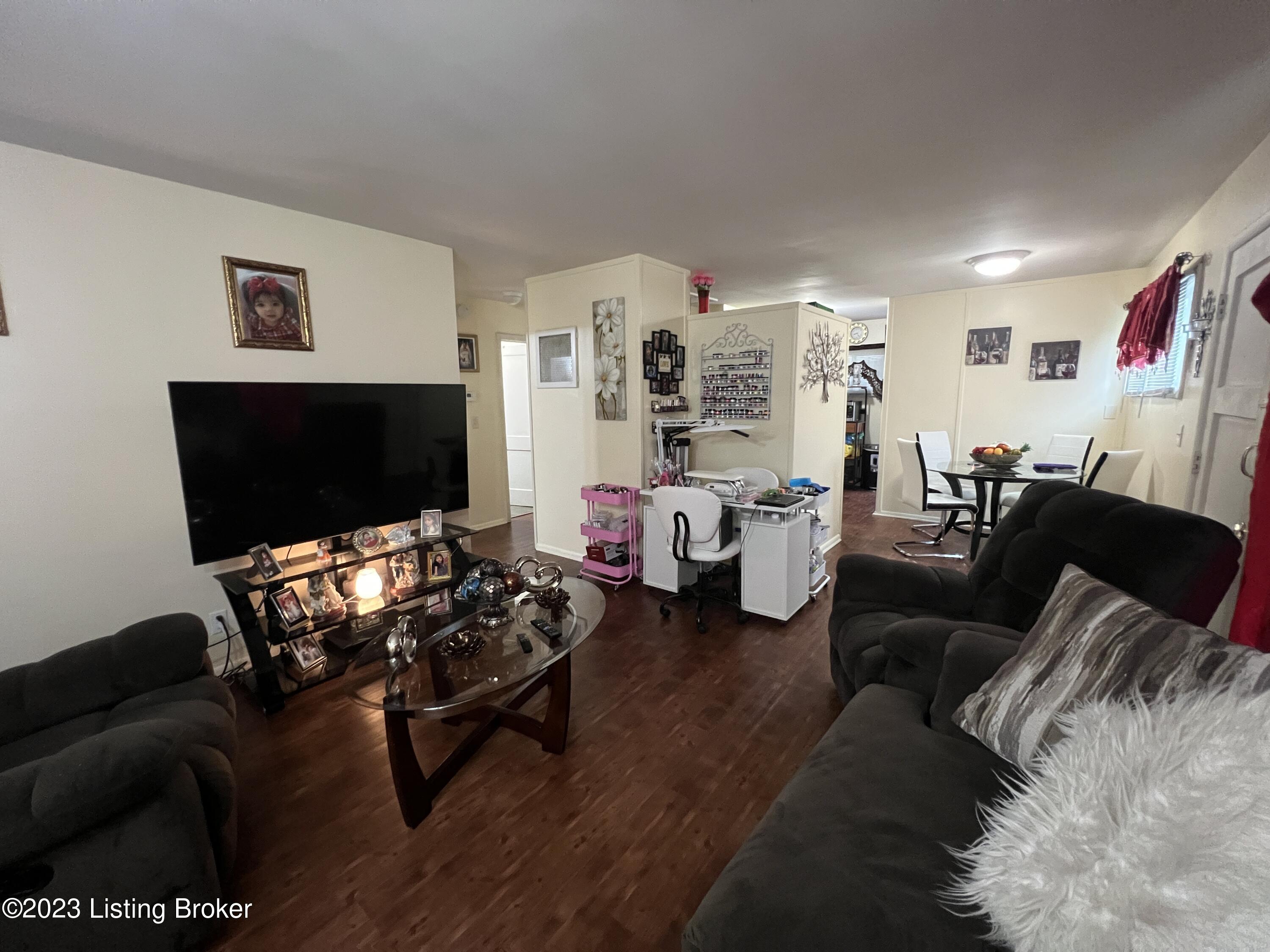 1236 Pigeon Pass Rd