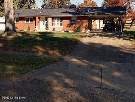 6138 Middlerose Cir