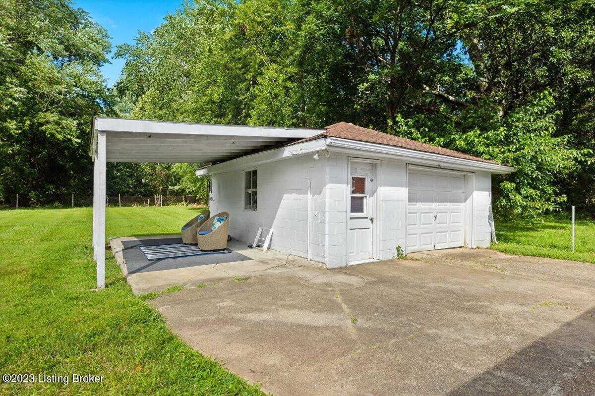 3219 Patricia Dr