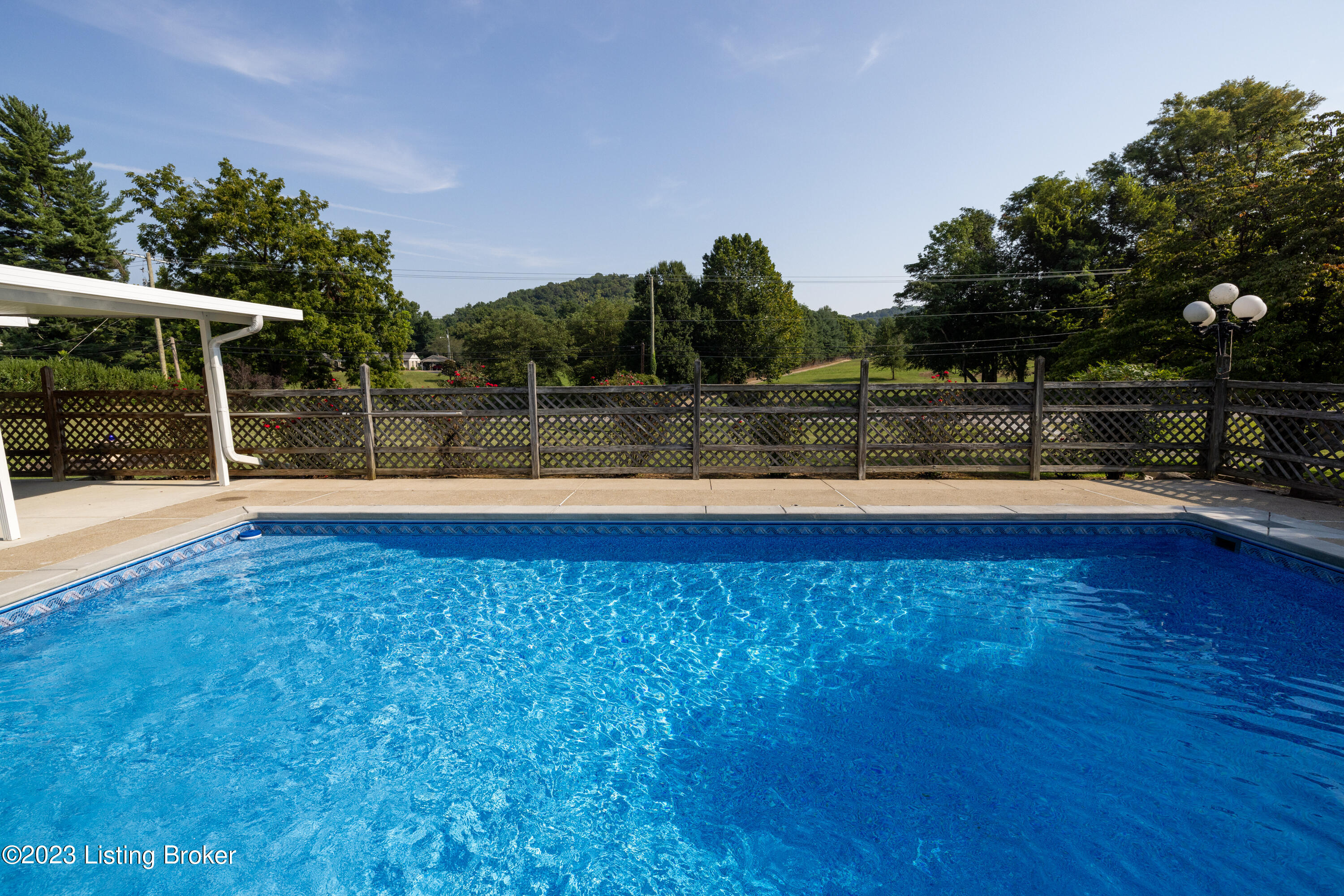 5600 Blevins Gap Rd