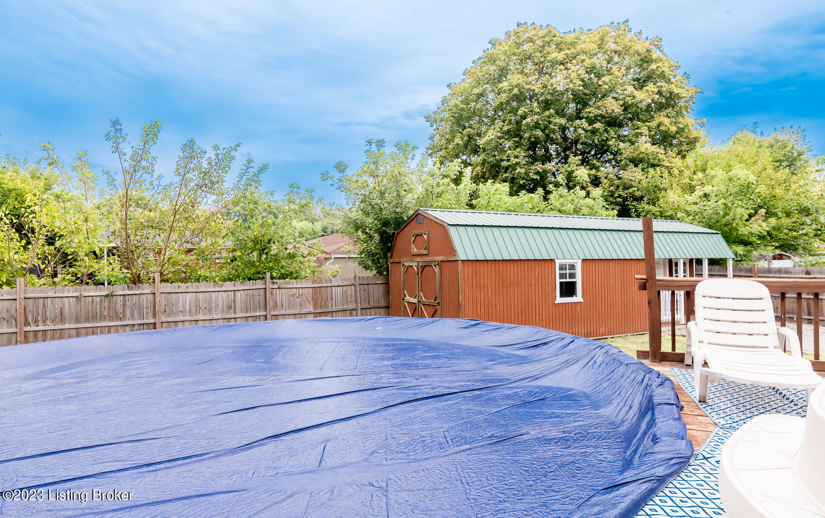 2327 Lindsey Dr