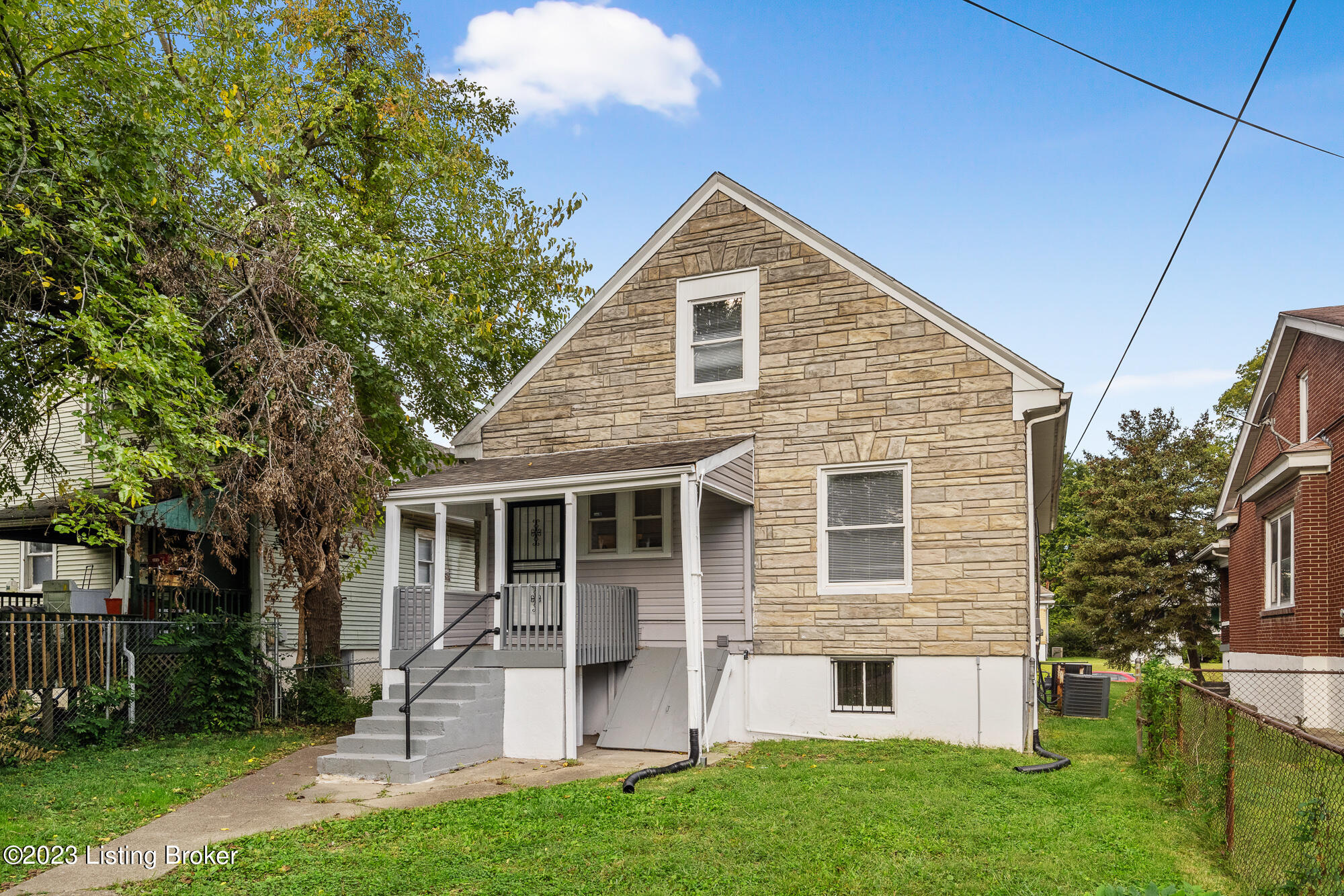 645 Cecil Ave