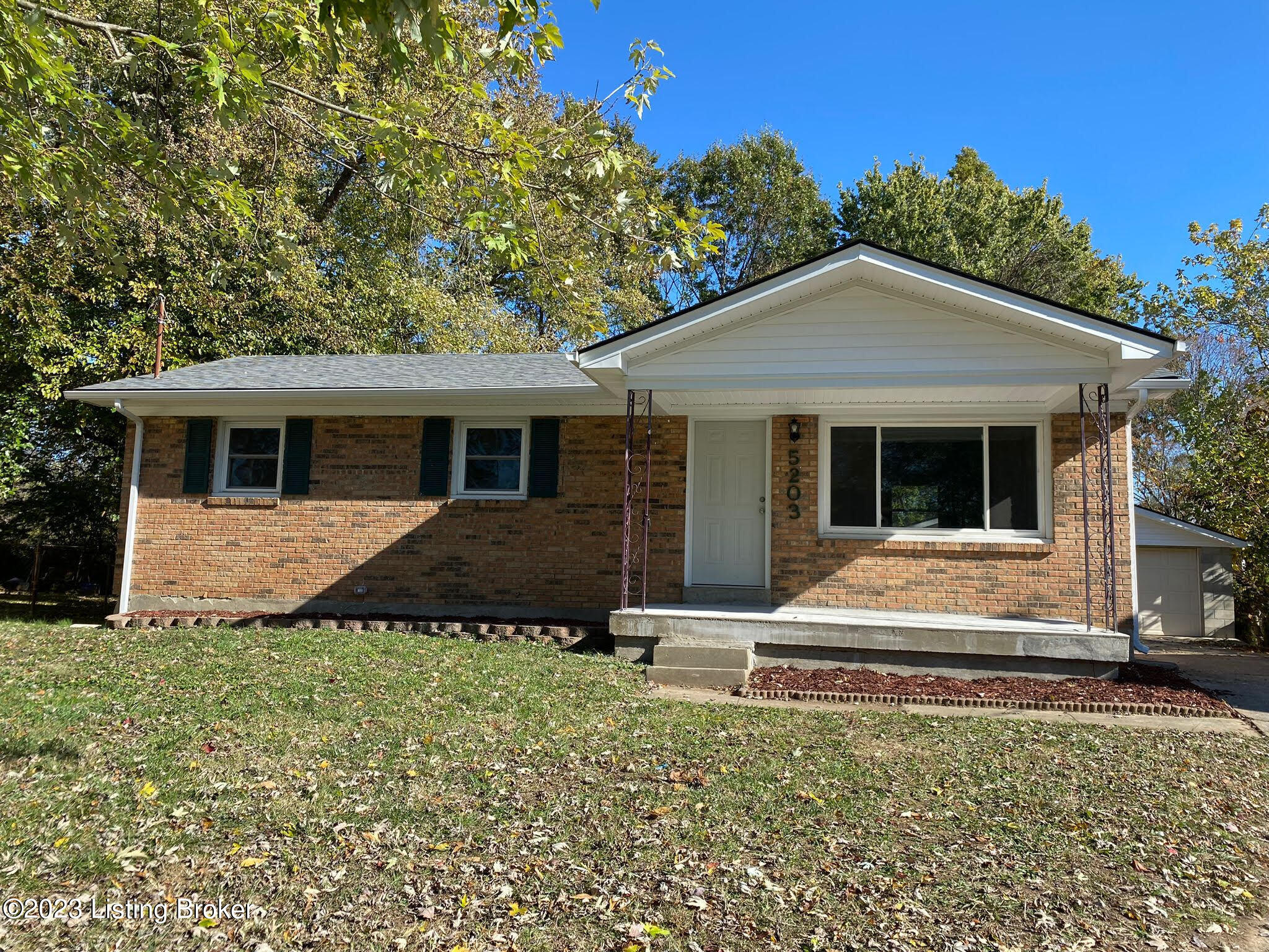 5203 Benson Ct