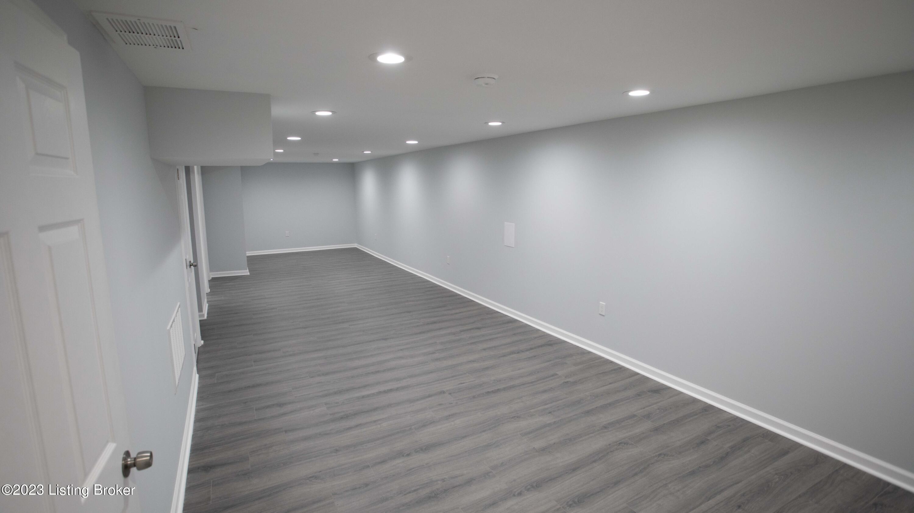 5203 Benson Ct