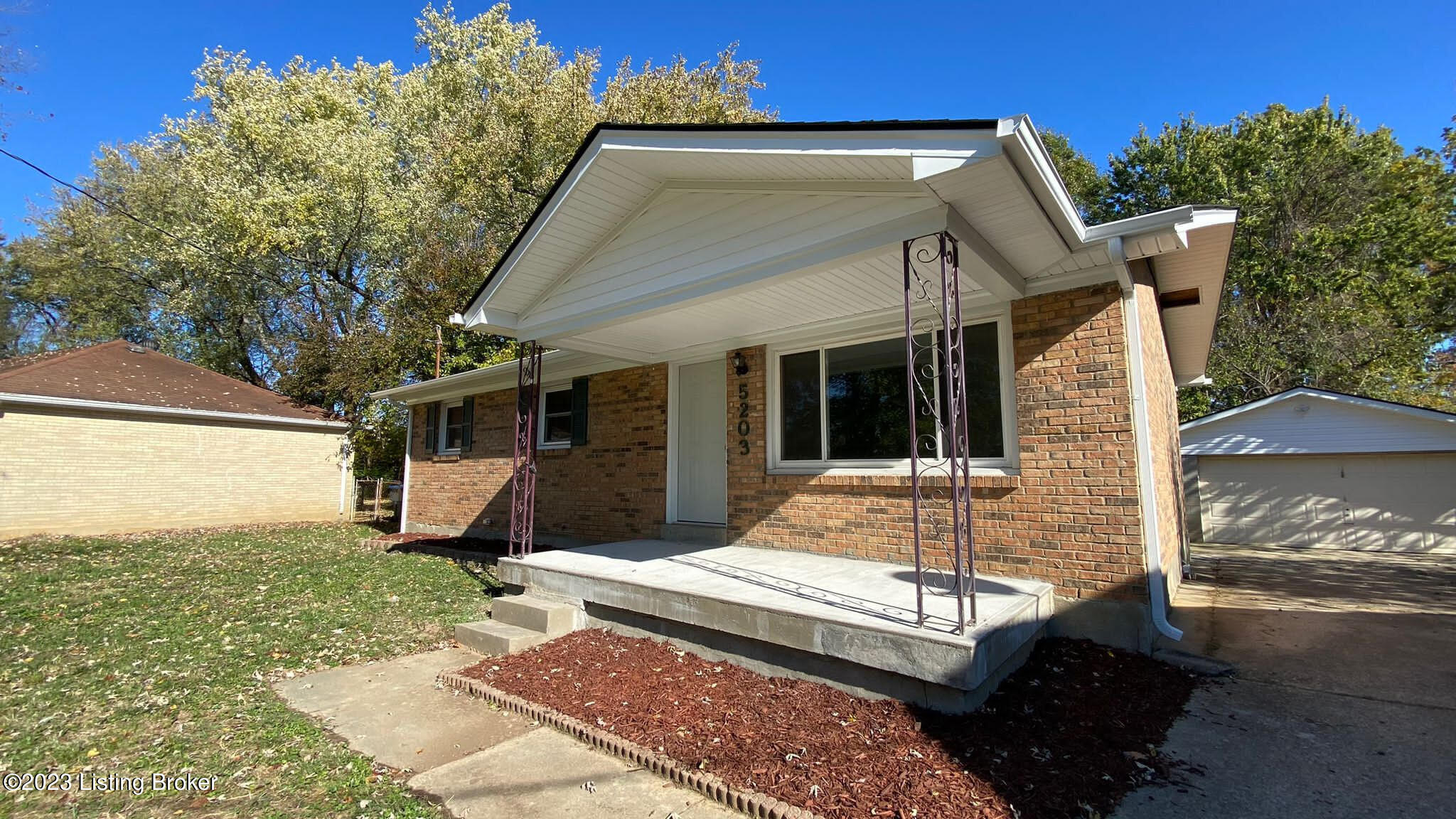 5203 Benson Ct