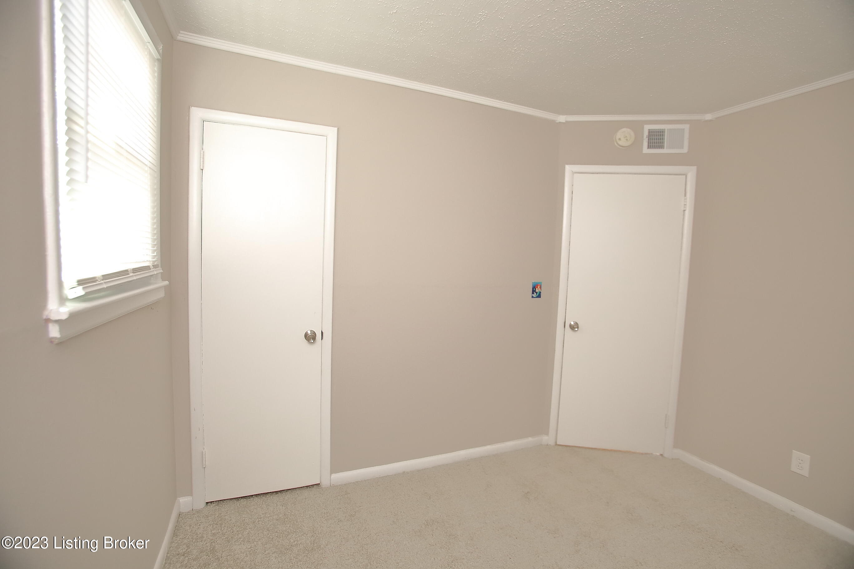 7011 Nathan Hale Way