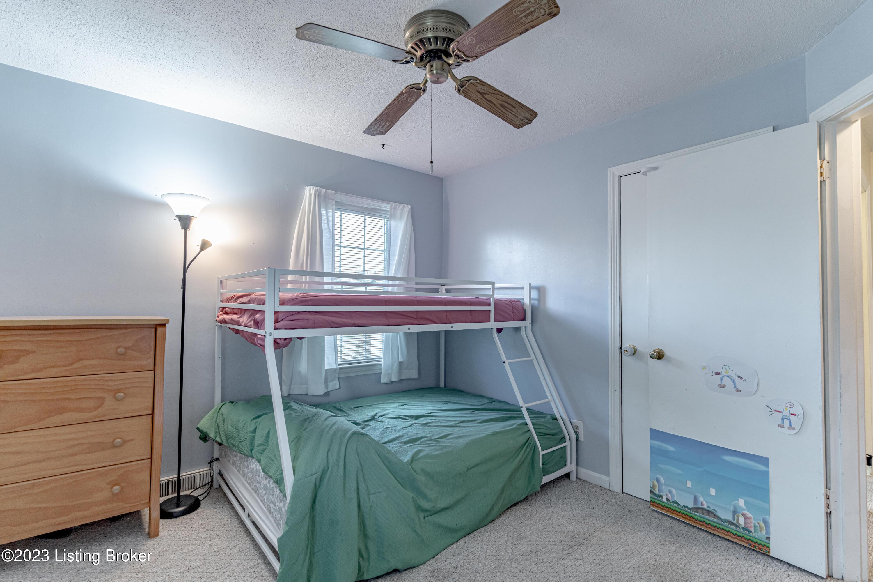 1117 Clay Ave