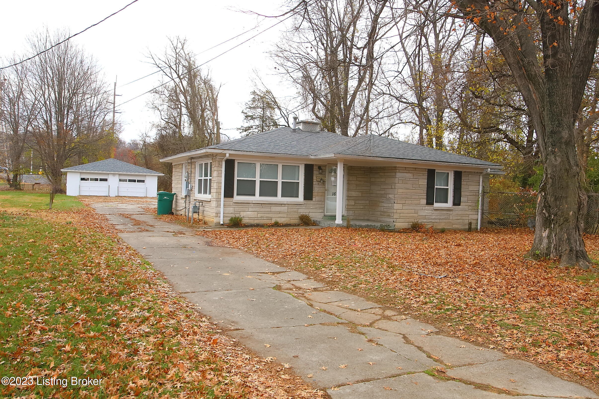 16 Welby Rd