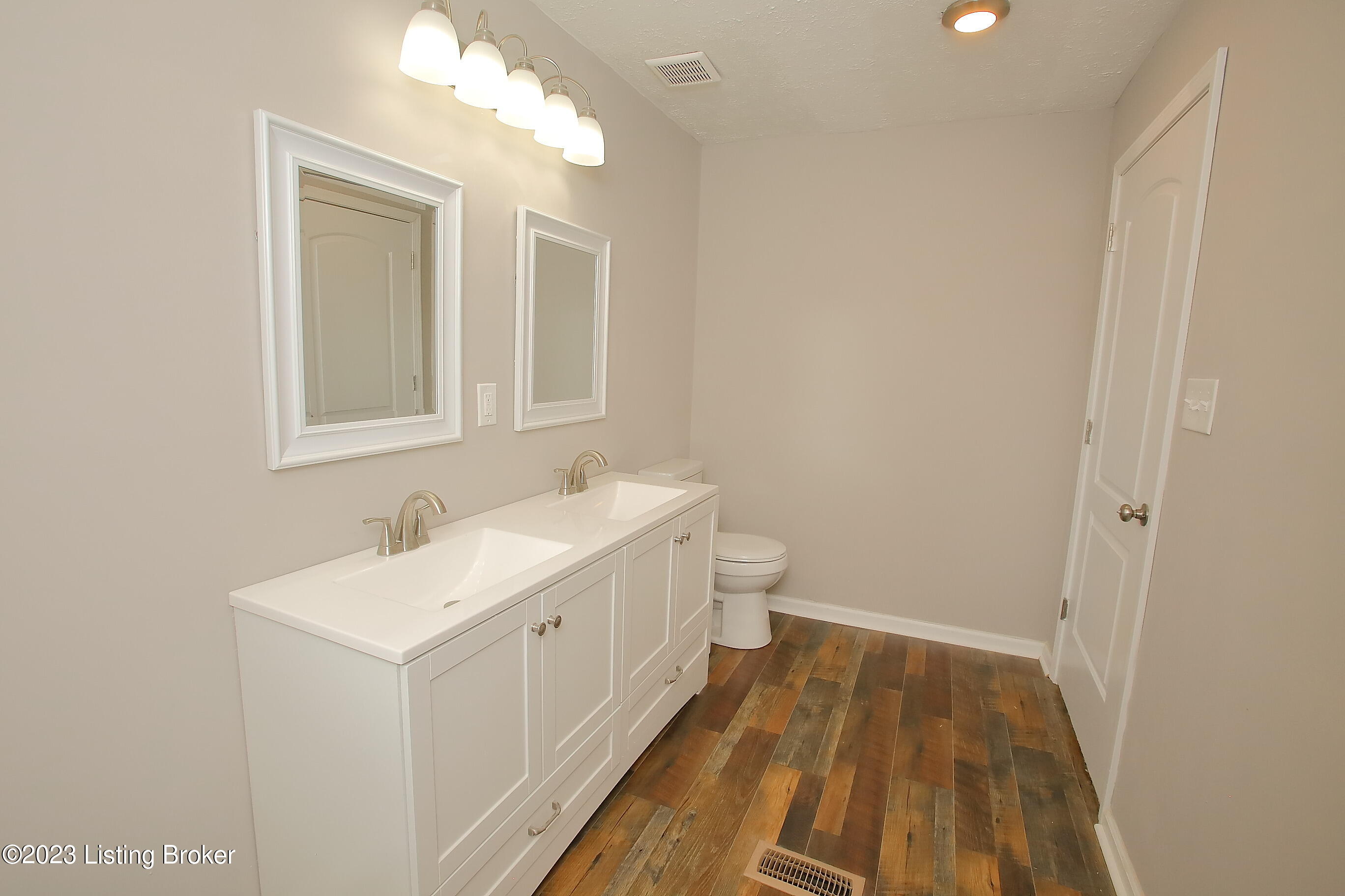 16 Welby Rd