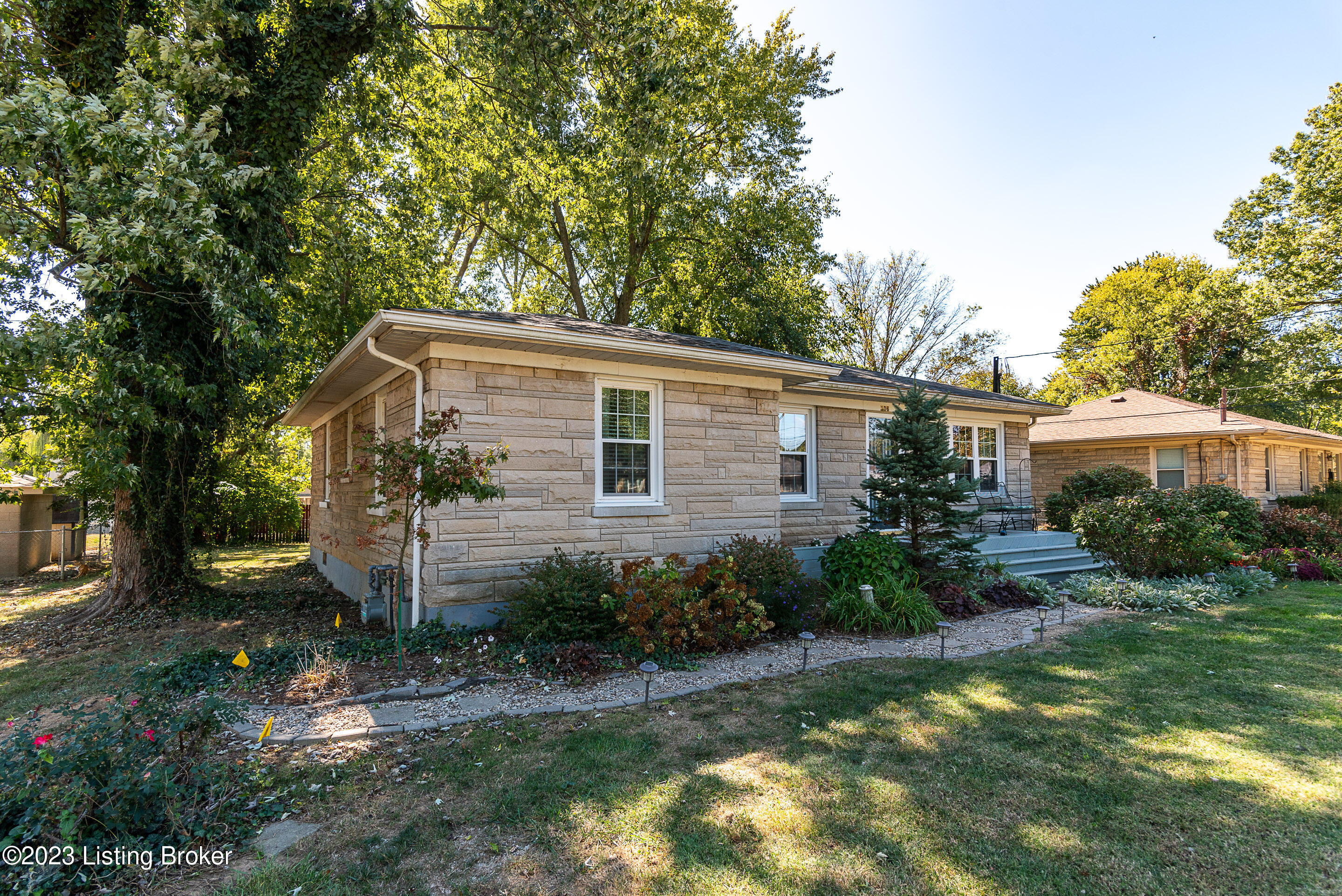 106 Southview Terrace