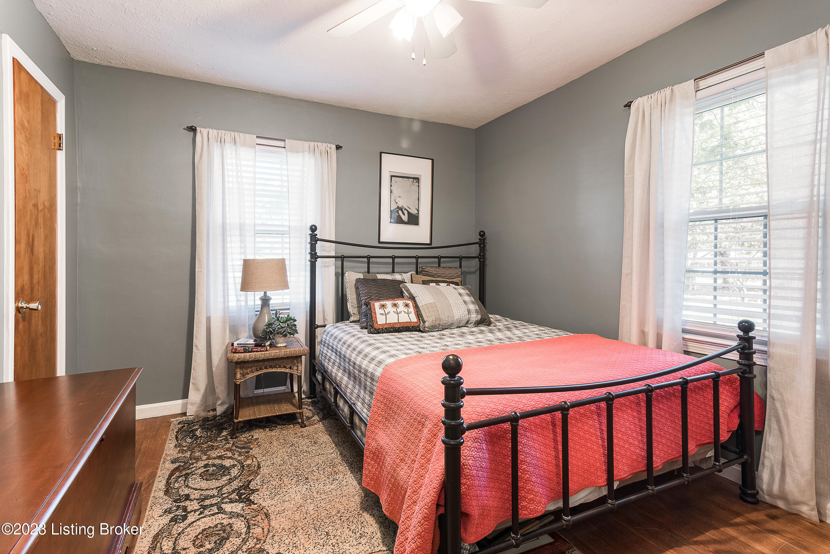 106 Southview Terrace
