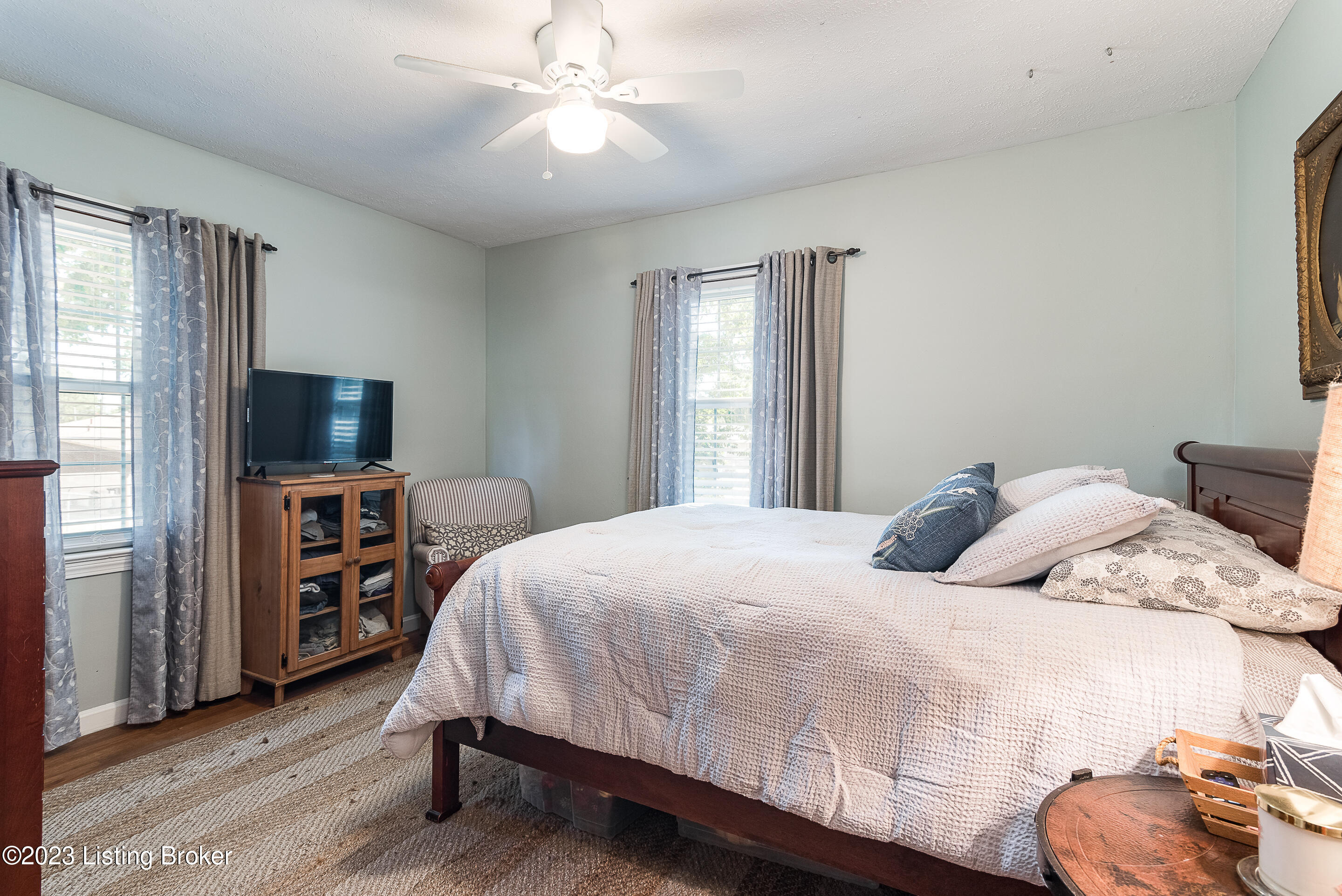 106 Southview Terrace