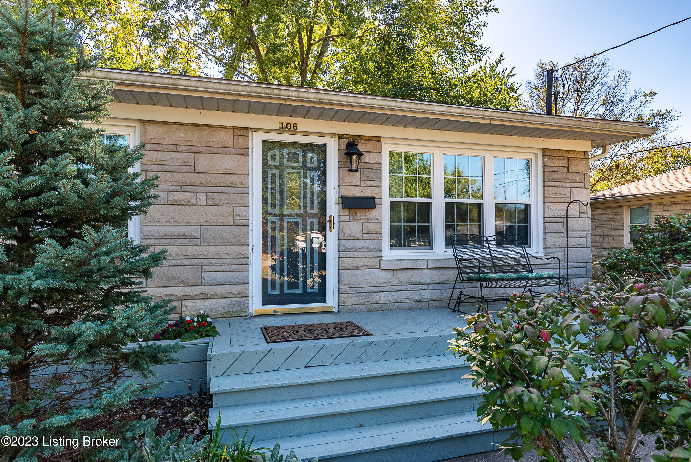 106 Southview Terrace