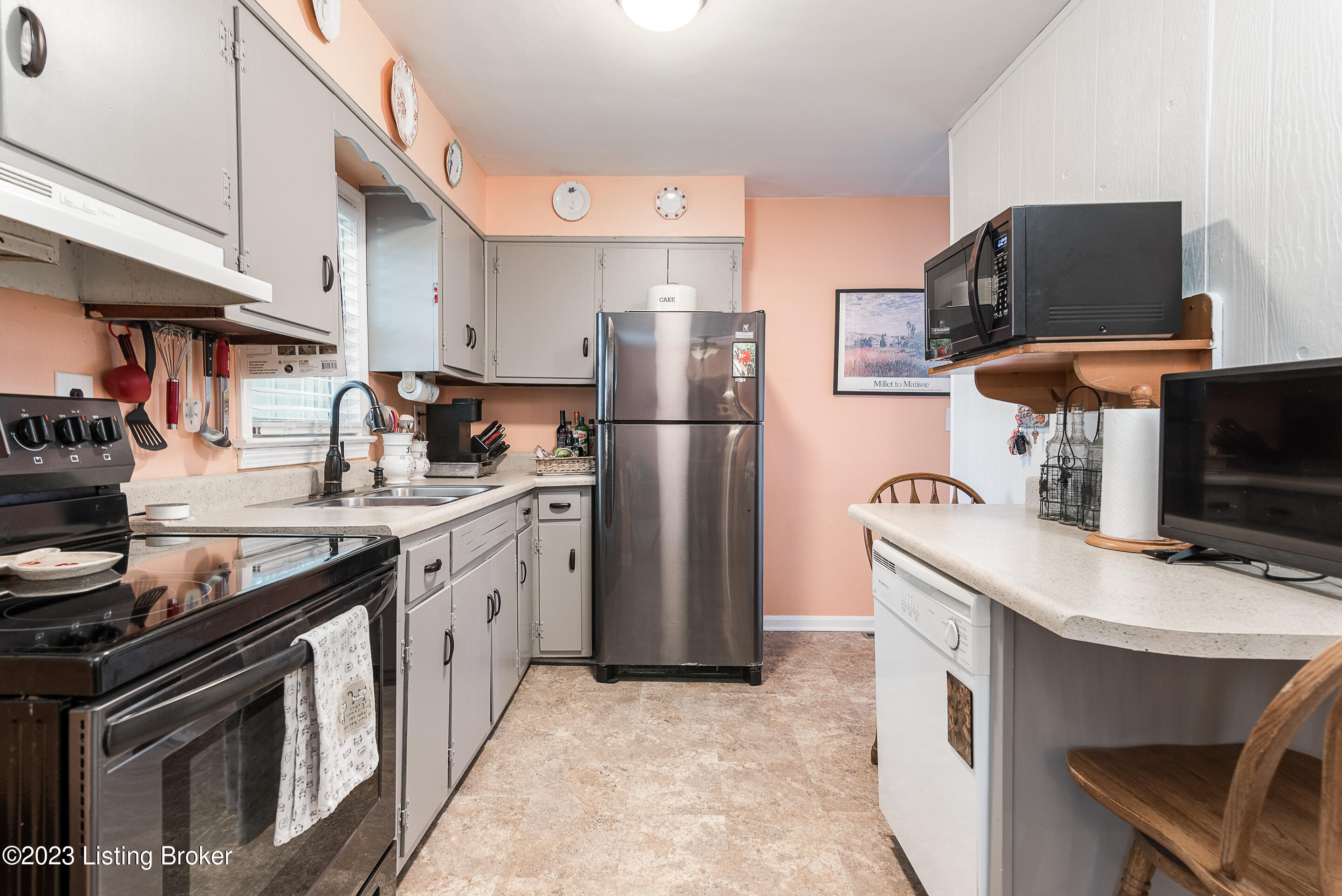 106 Southview Terrace