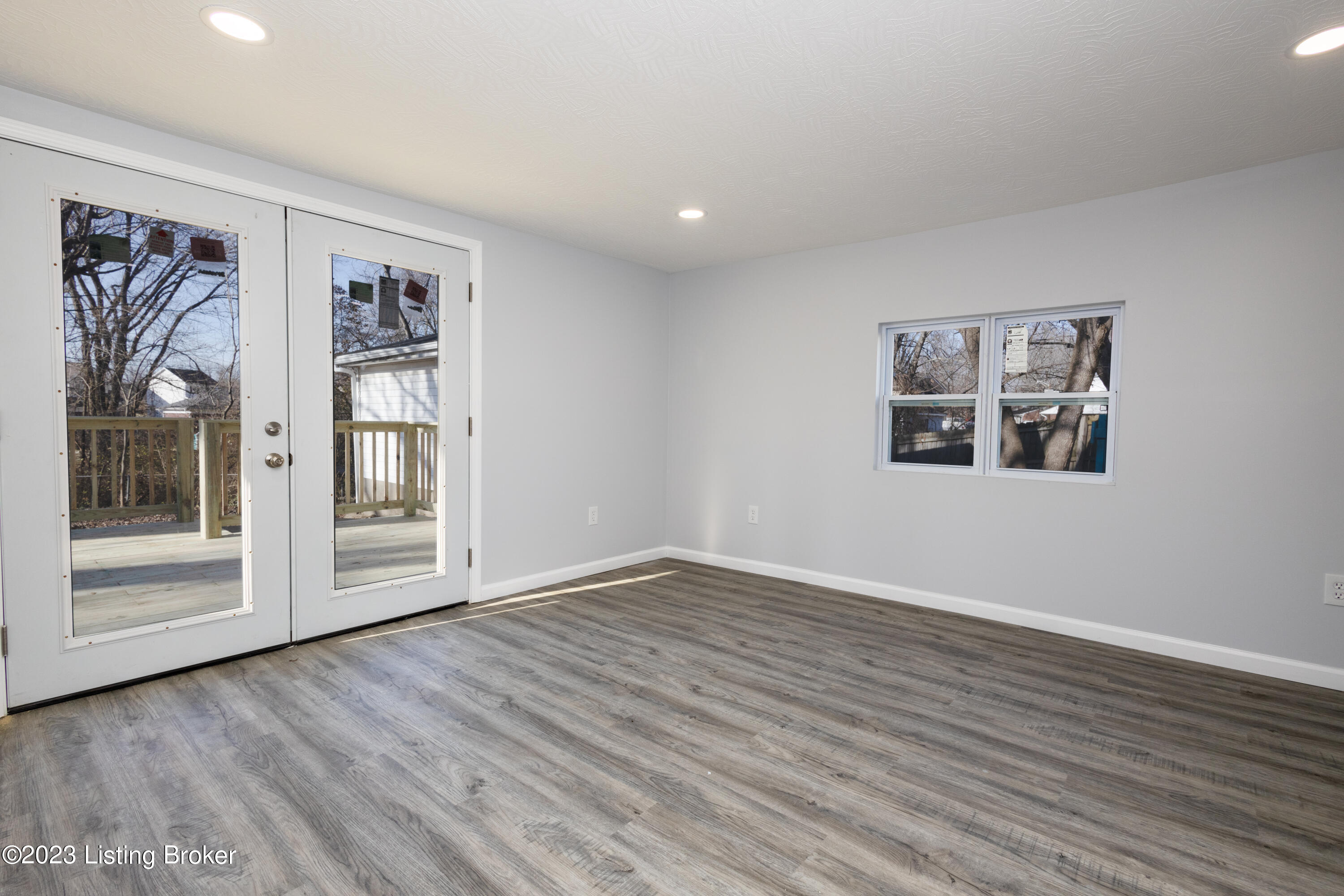 10906 Milwaukee Way