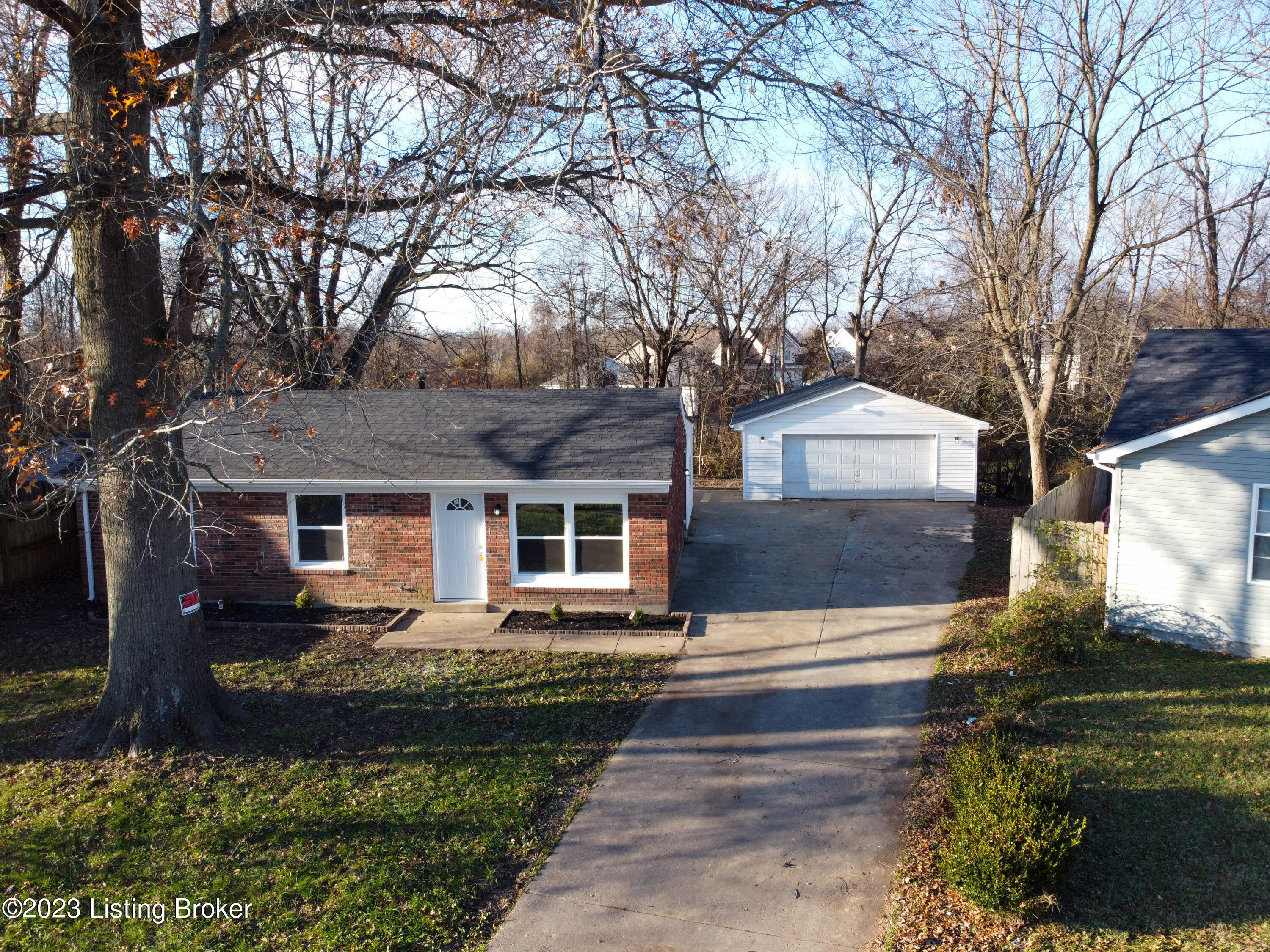 10906 Milwaukee Way