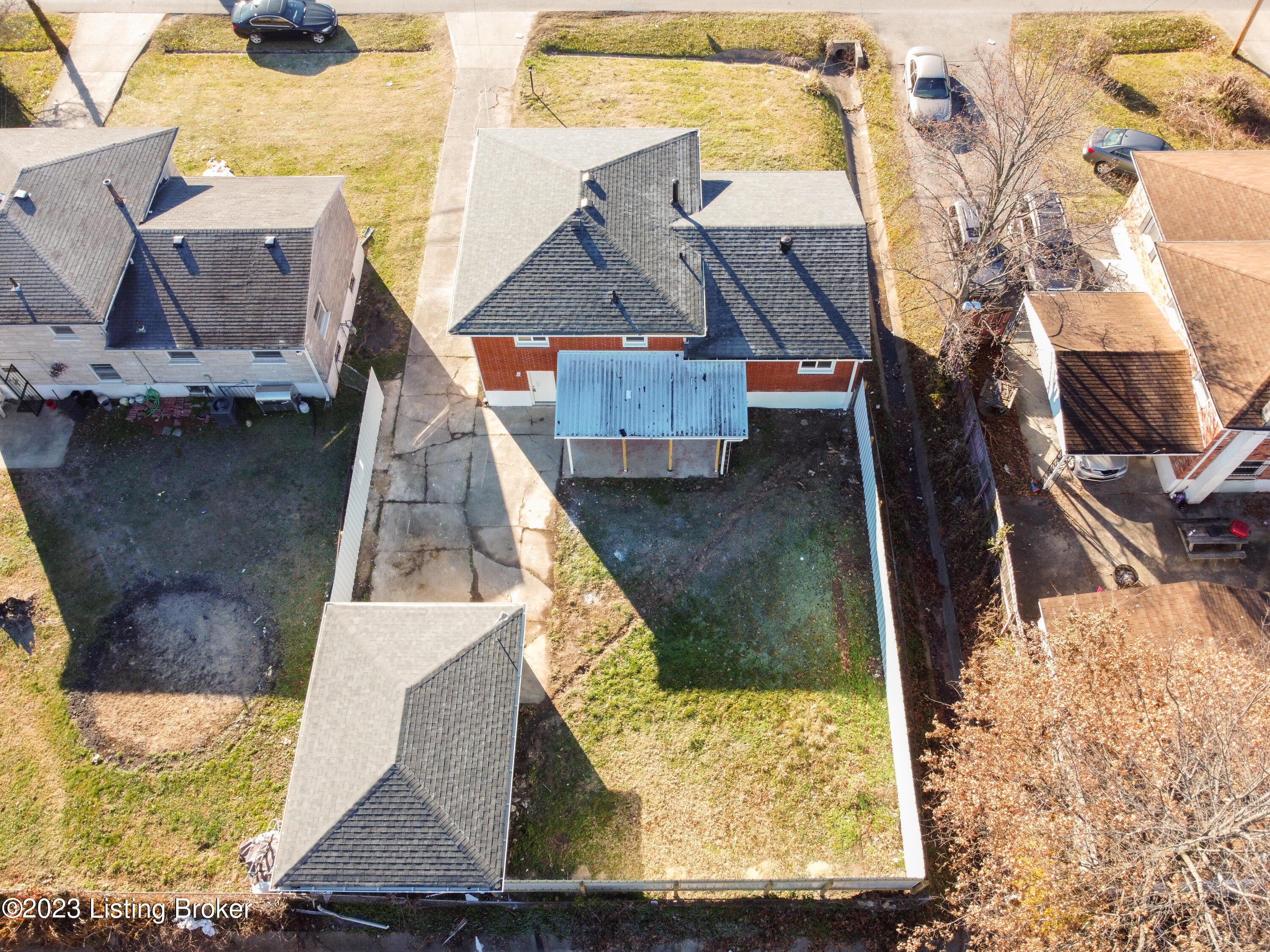 4015 Naomi Dr