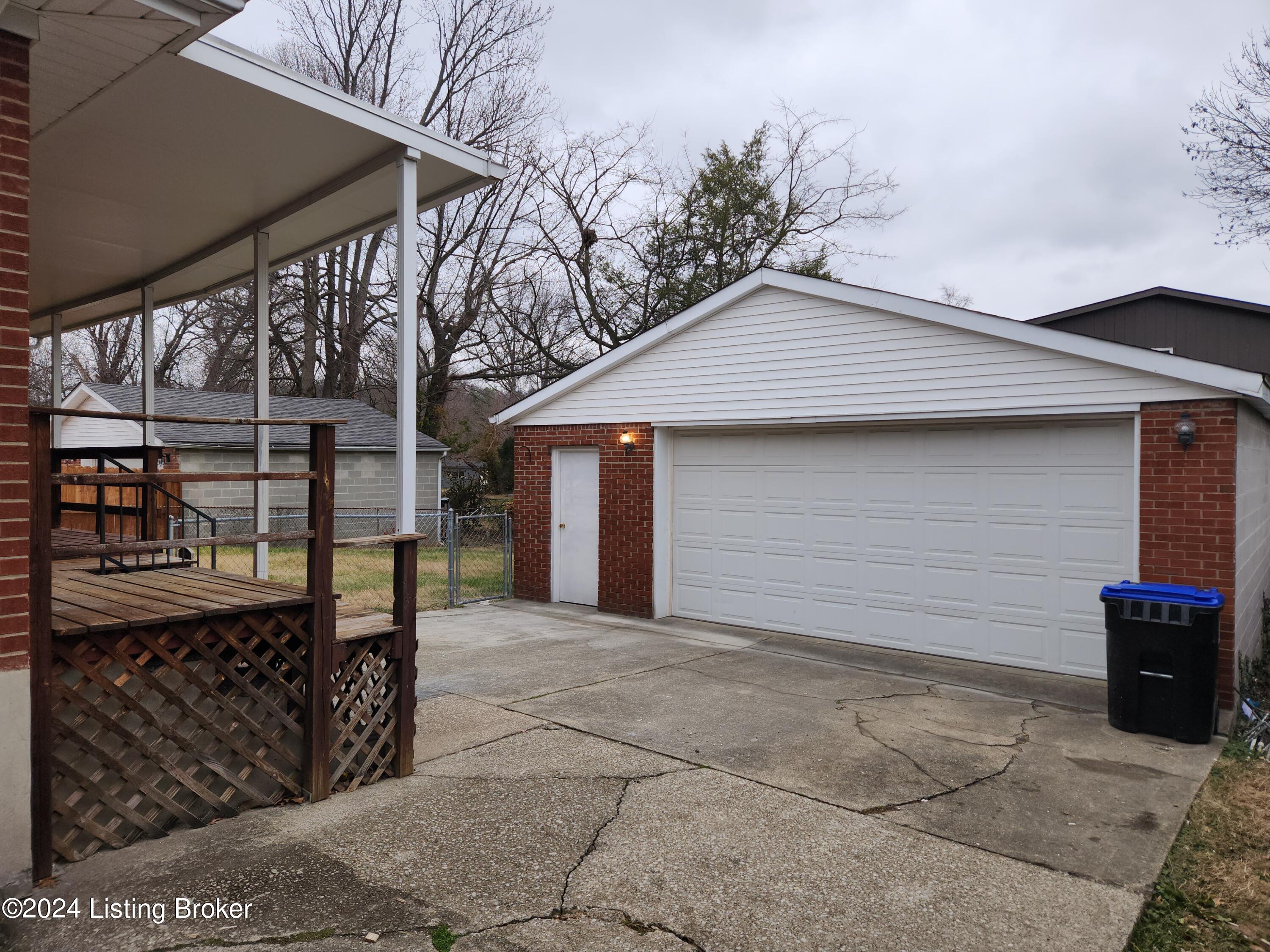 5417 Sunnybrook Dr