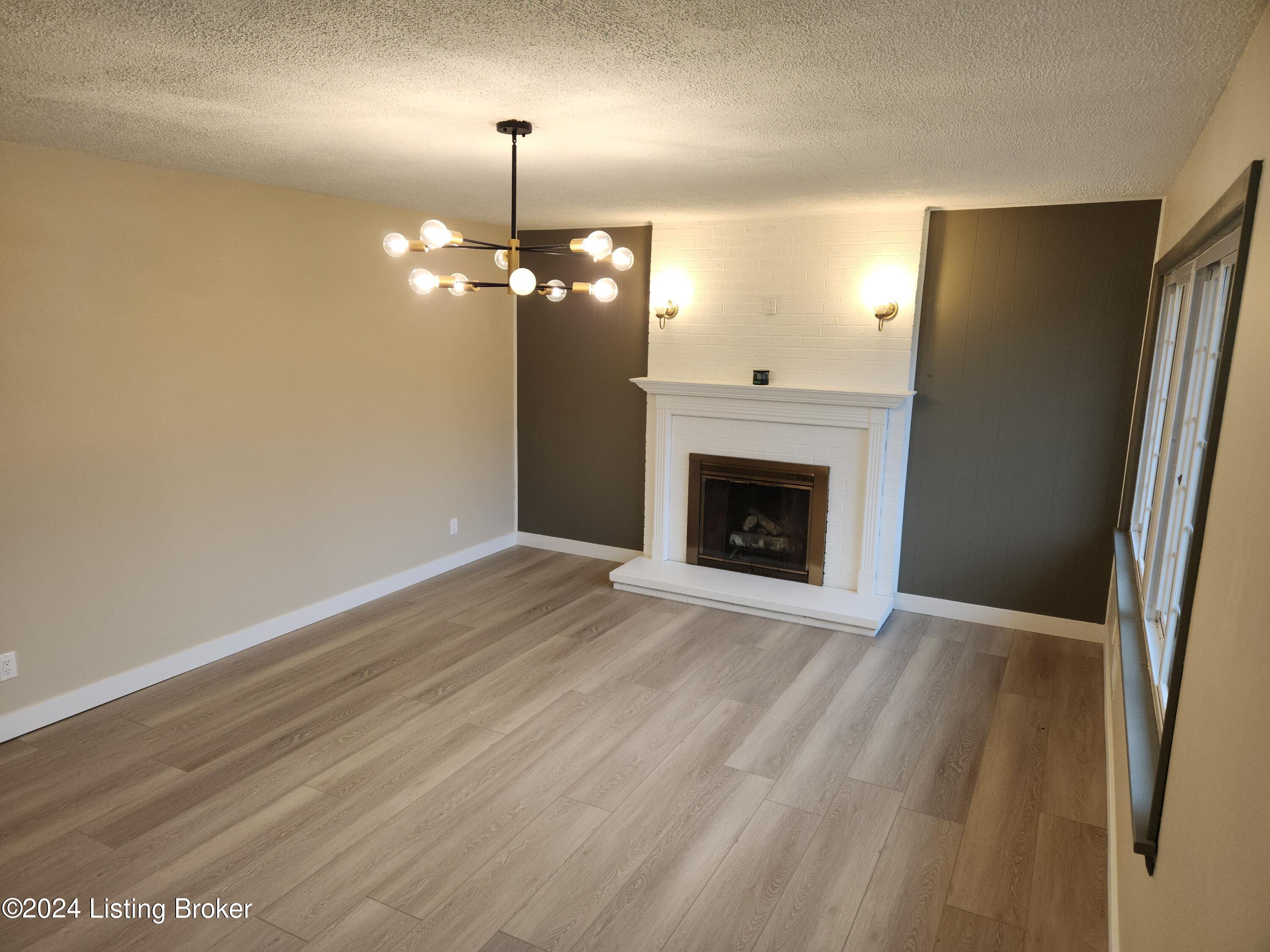5417 Sunnybrook Dr
