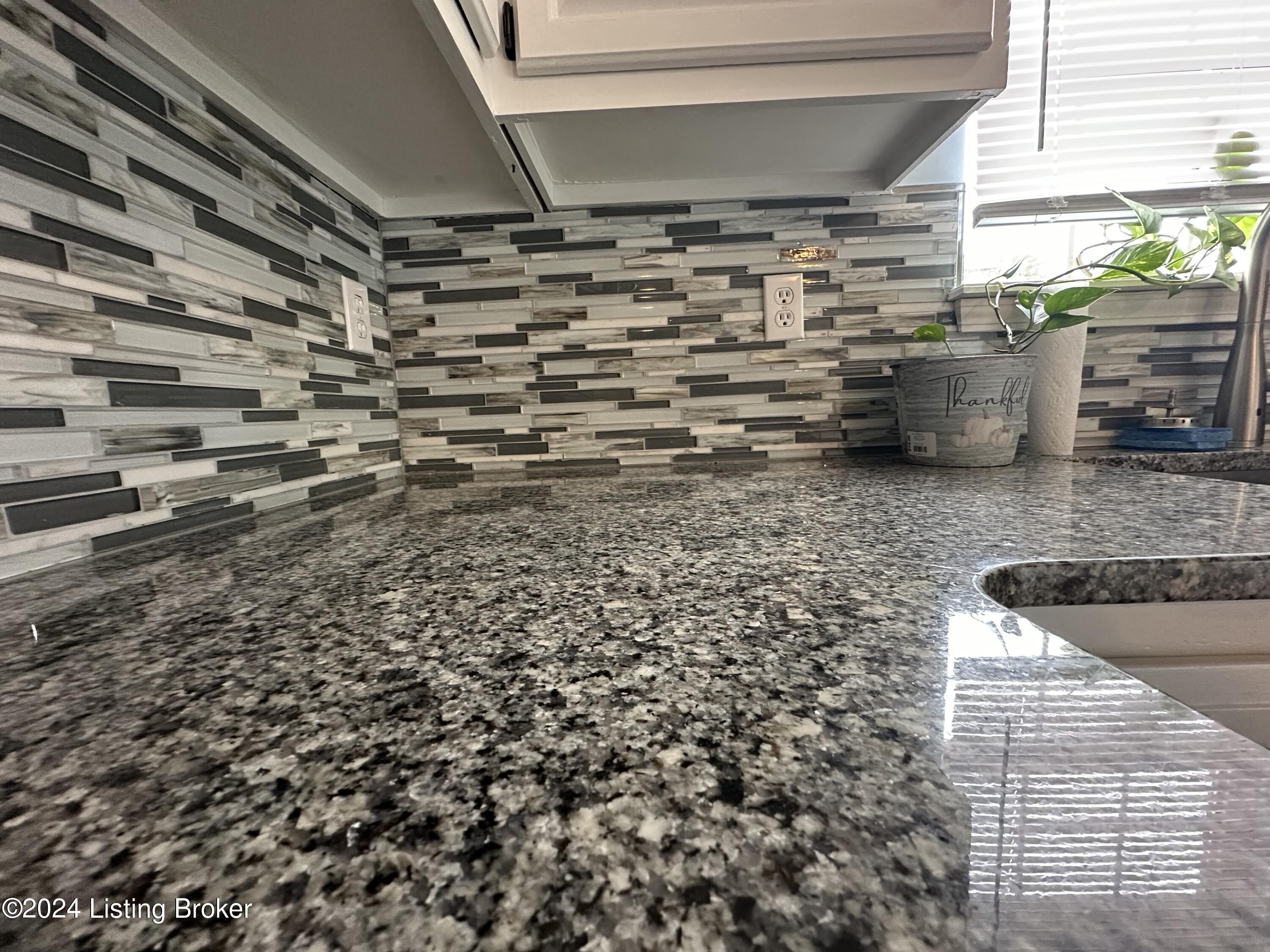 129 Dogwood Trail