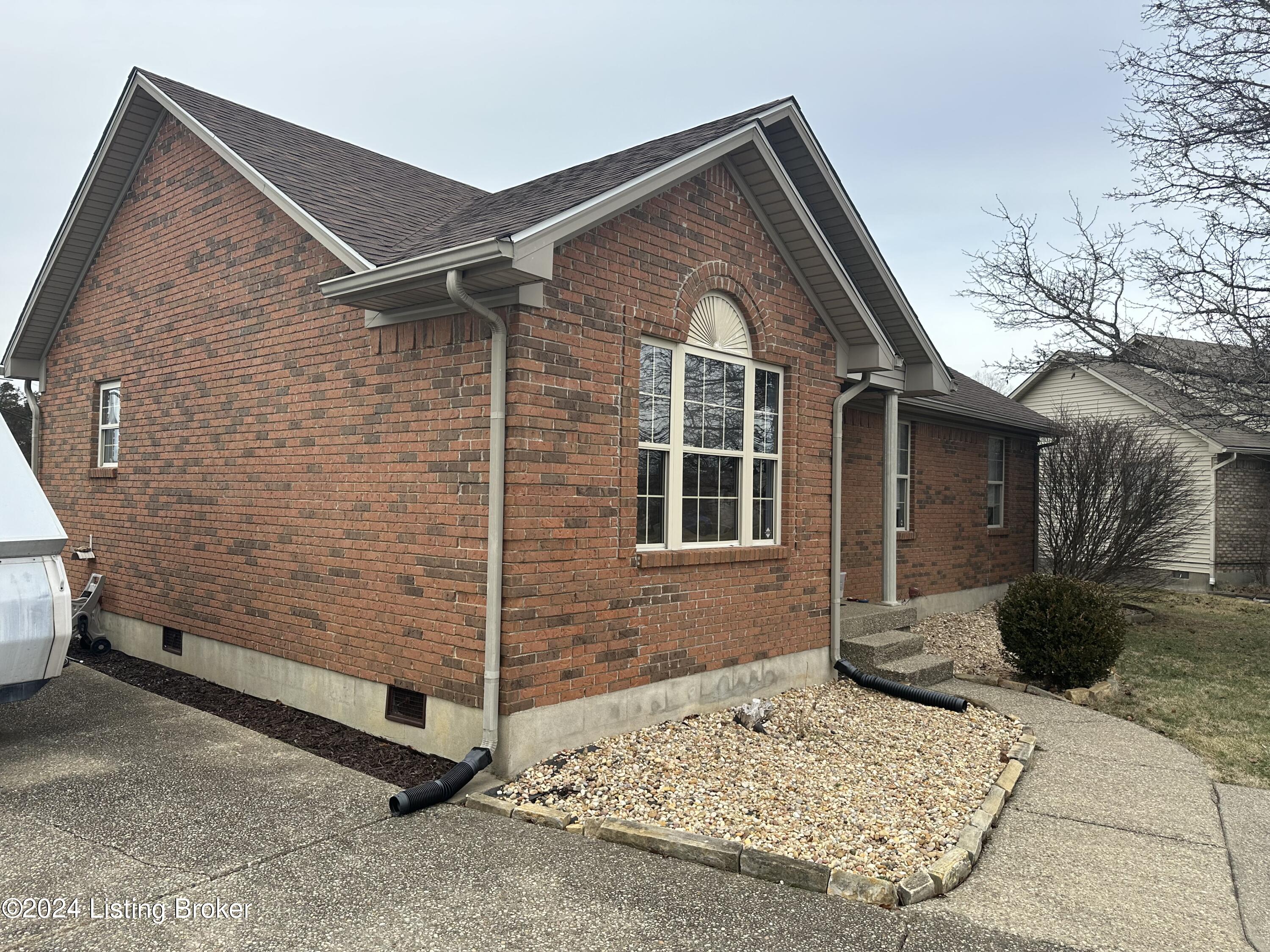129 Dogwood Trail