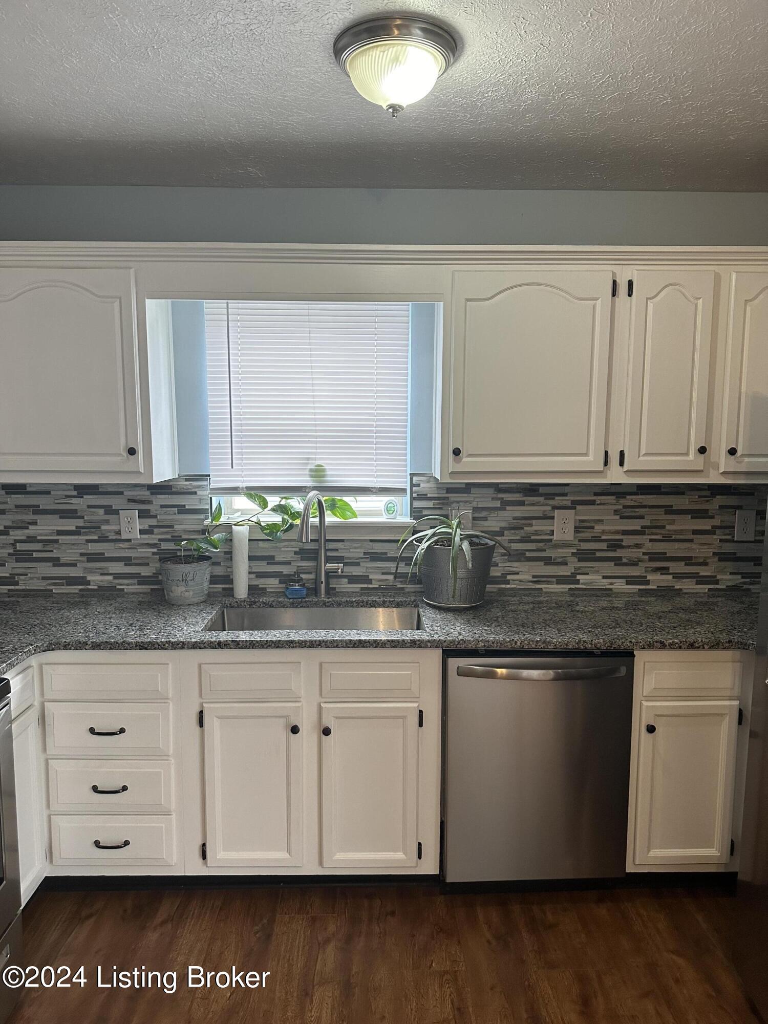129 Dogwood Trail
